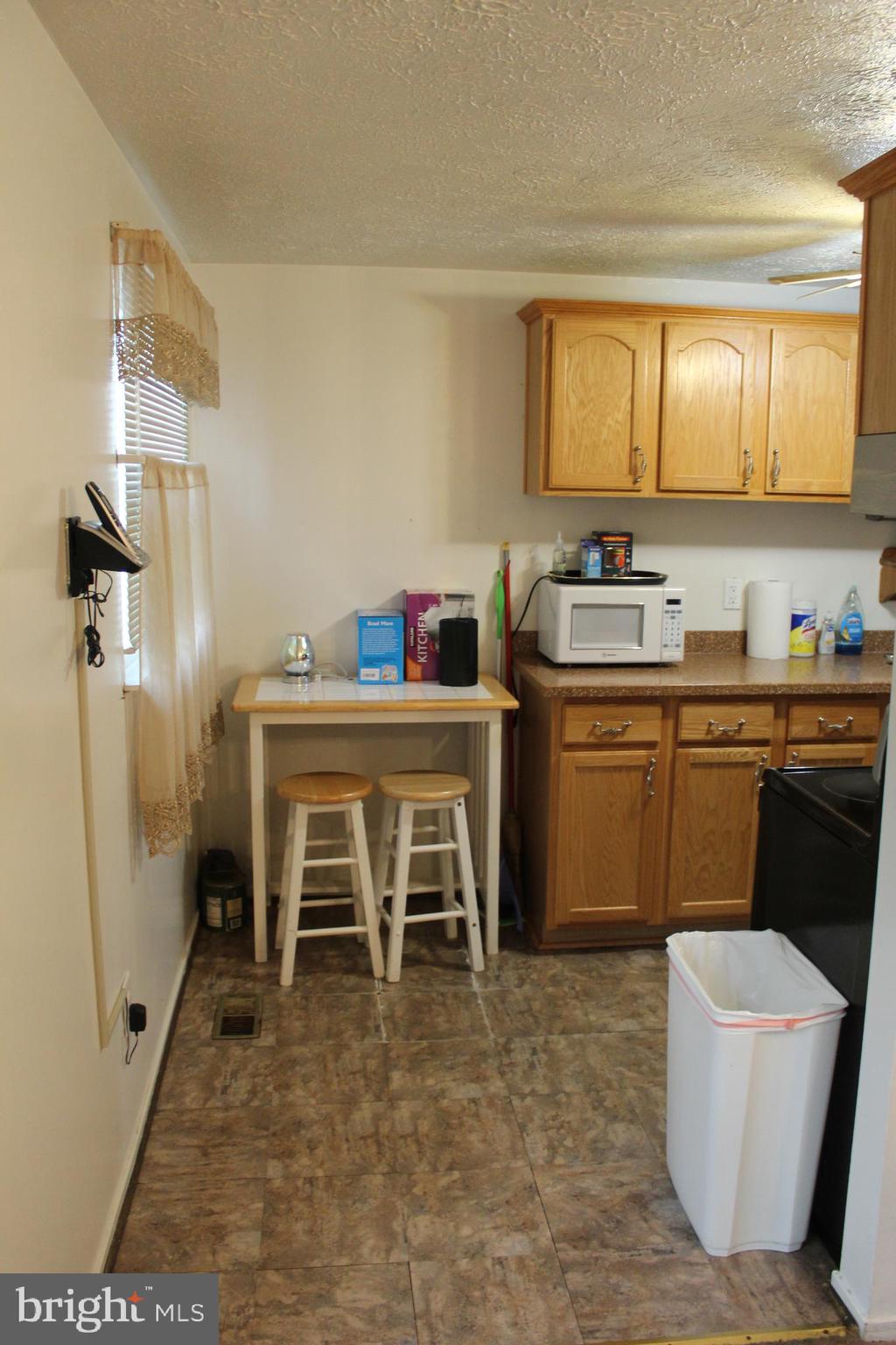 CLEARVIEW MANOR - Residential