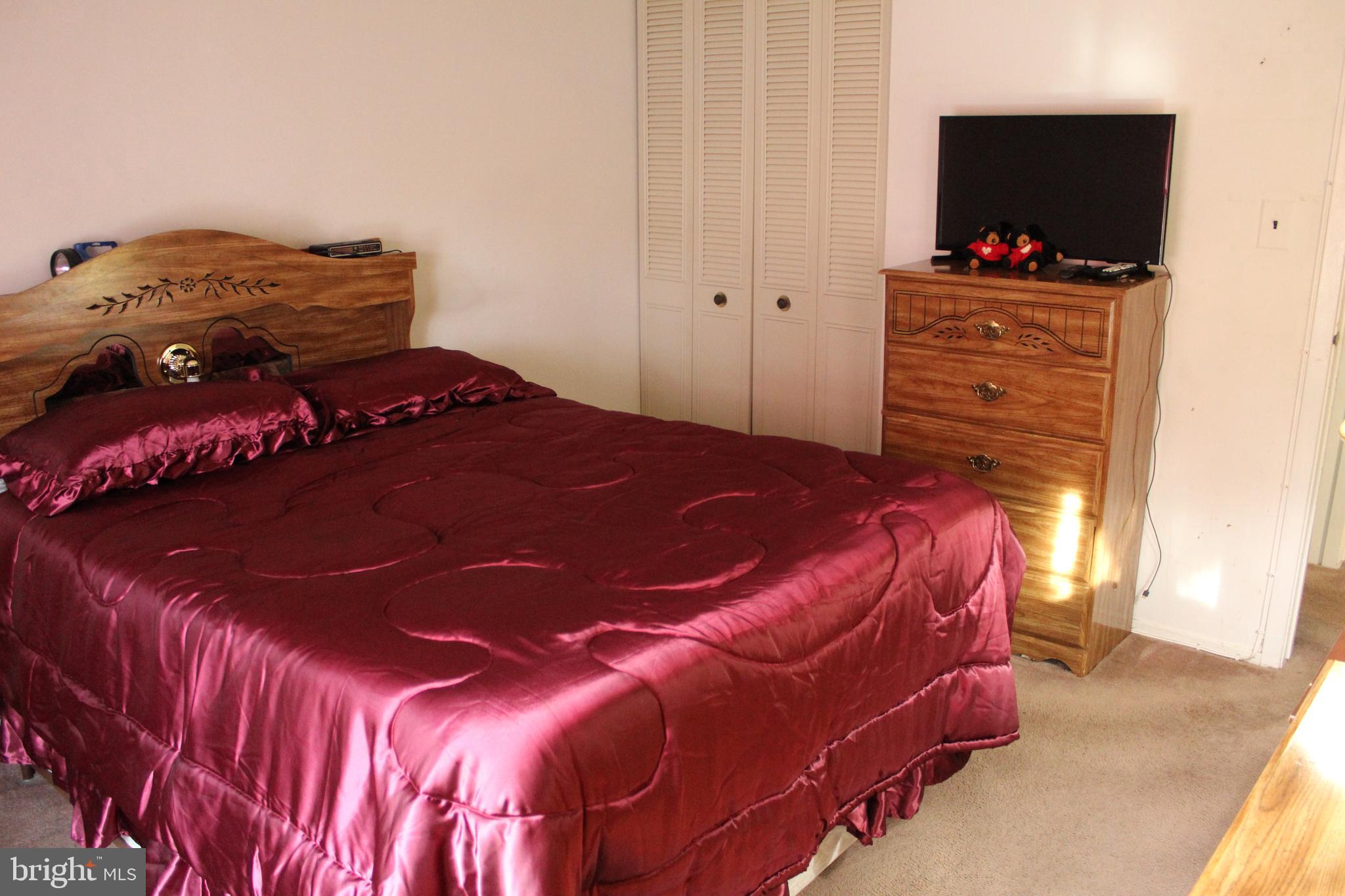 CLEARVIEW MANOR - Residential