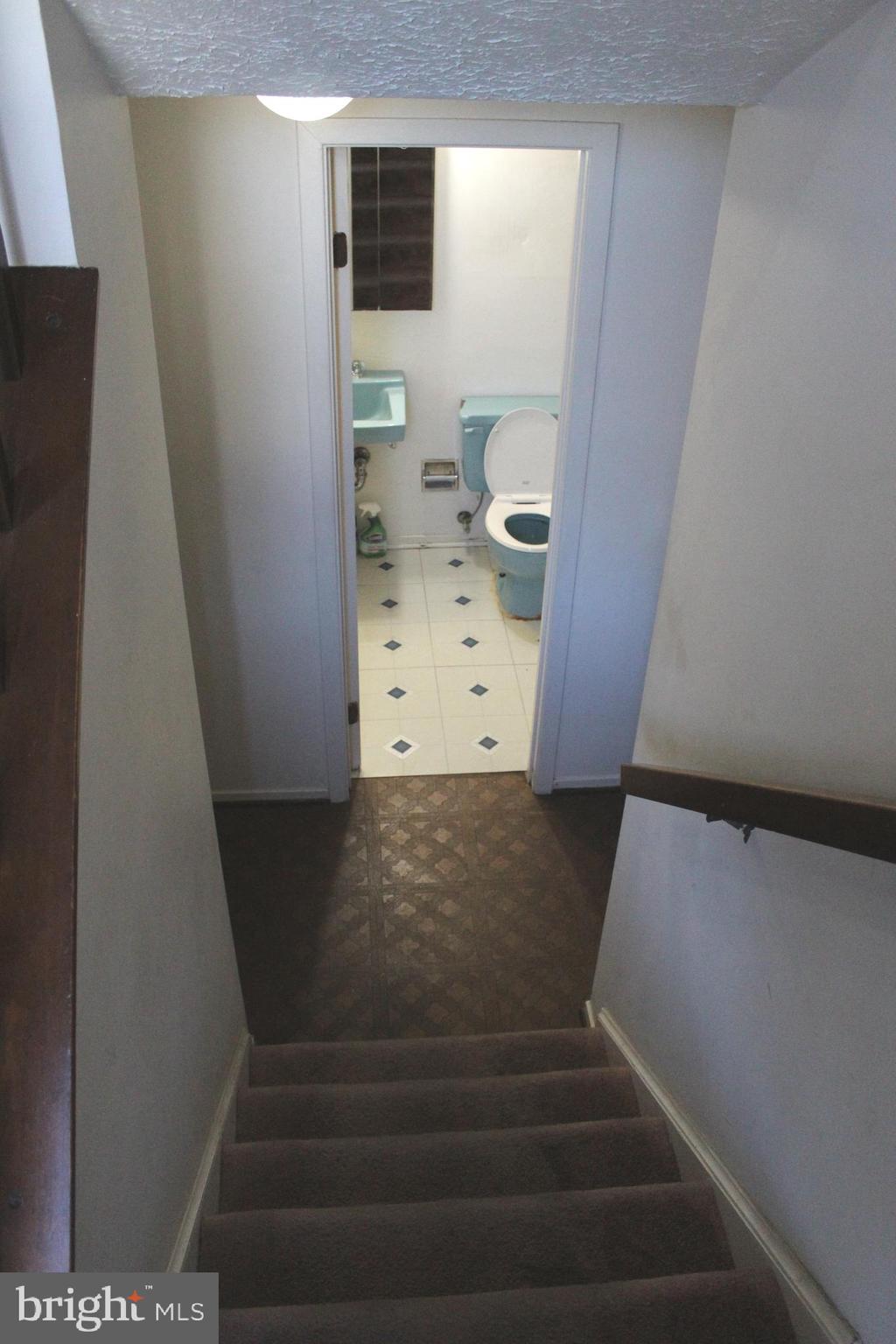 CLEARVIEW MANOR - Residential