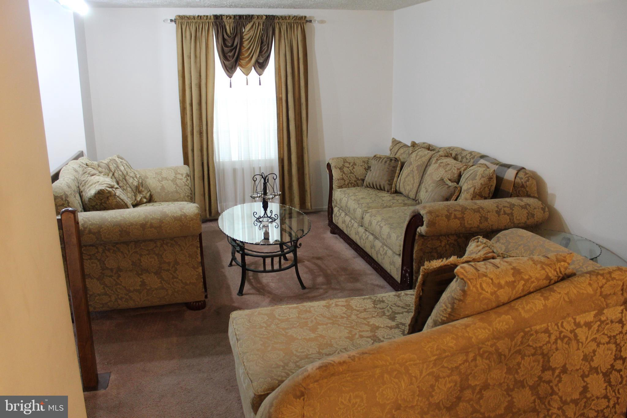 CLEARVIEW MANOR - Residential