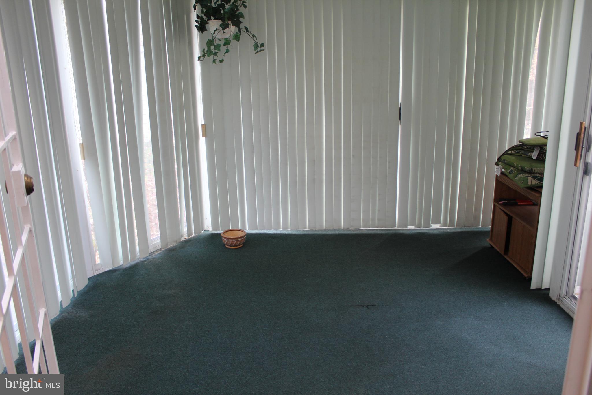 CLEARVIEW MANOR - Residential