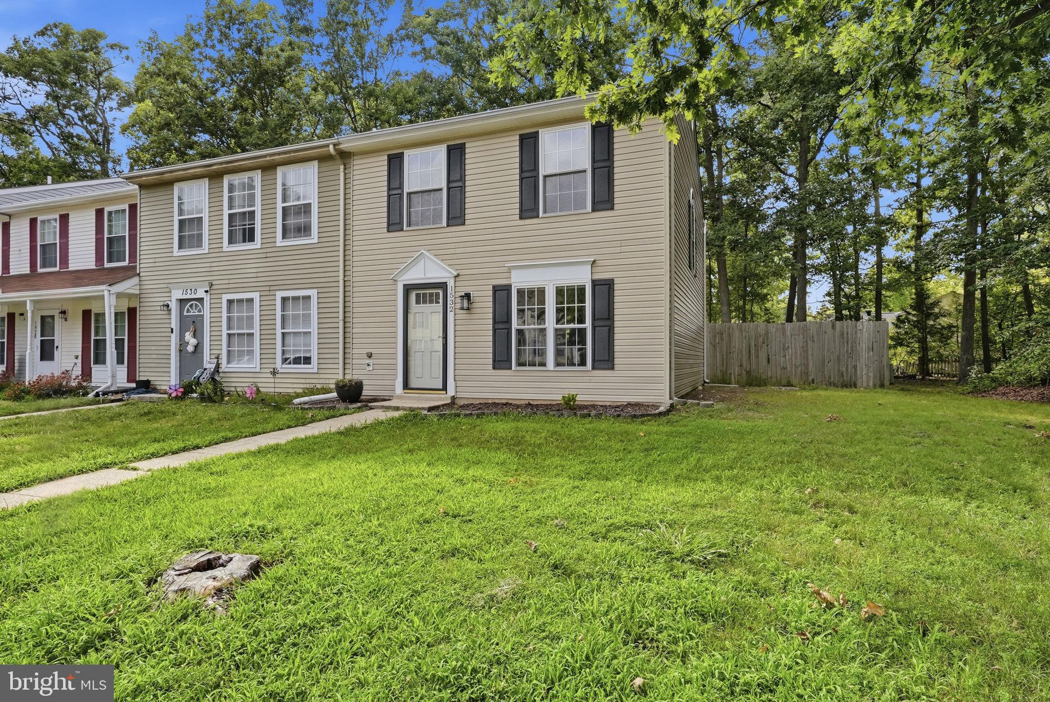 1532 PIN OAK DRIVE