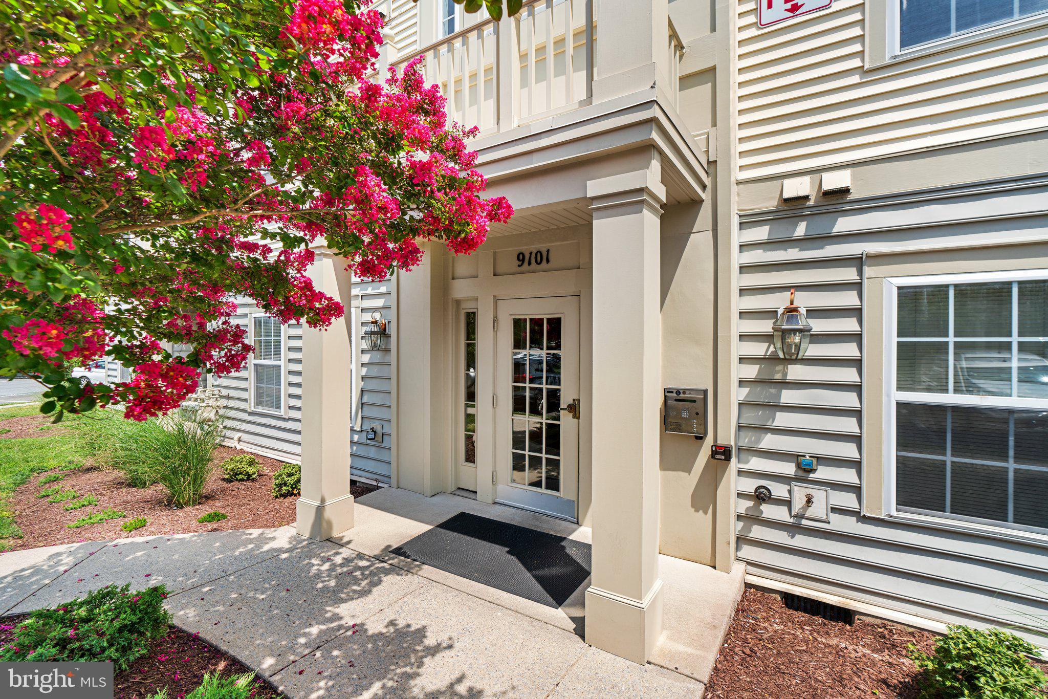 GATEWAY COMMERCE CENTER - Residential