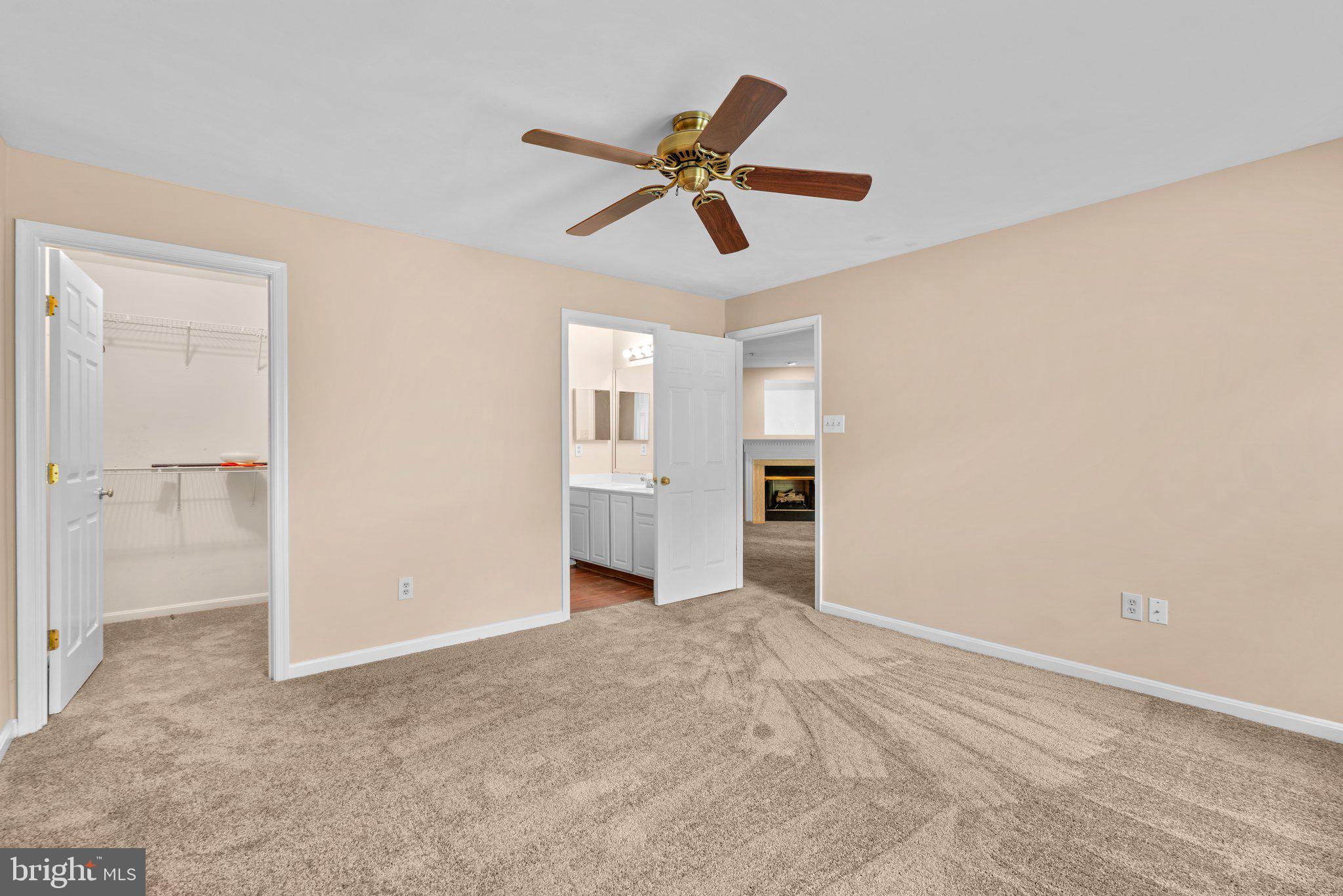 GATEWAY COMMERCE CENTER - Residential