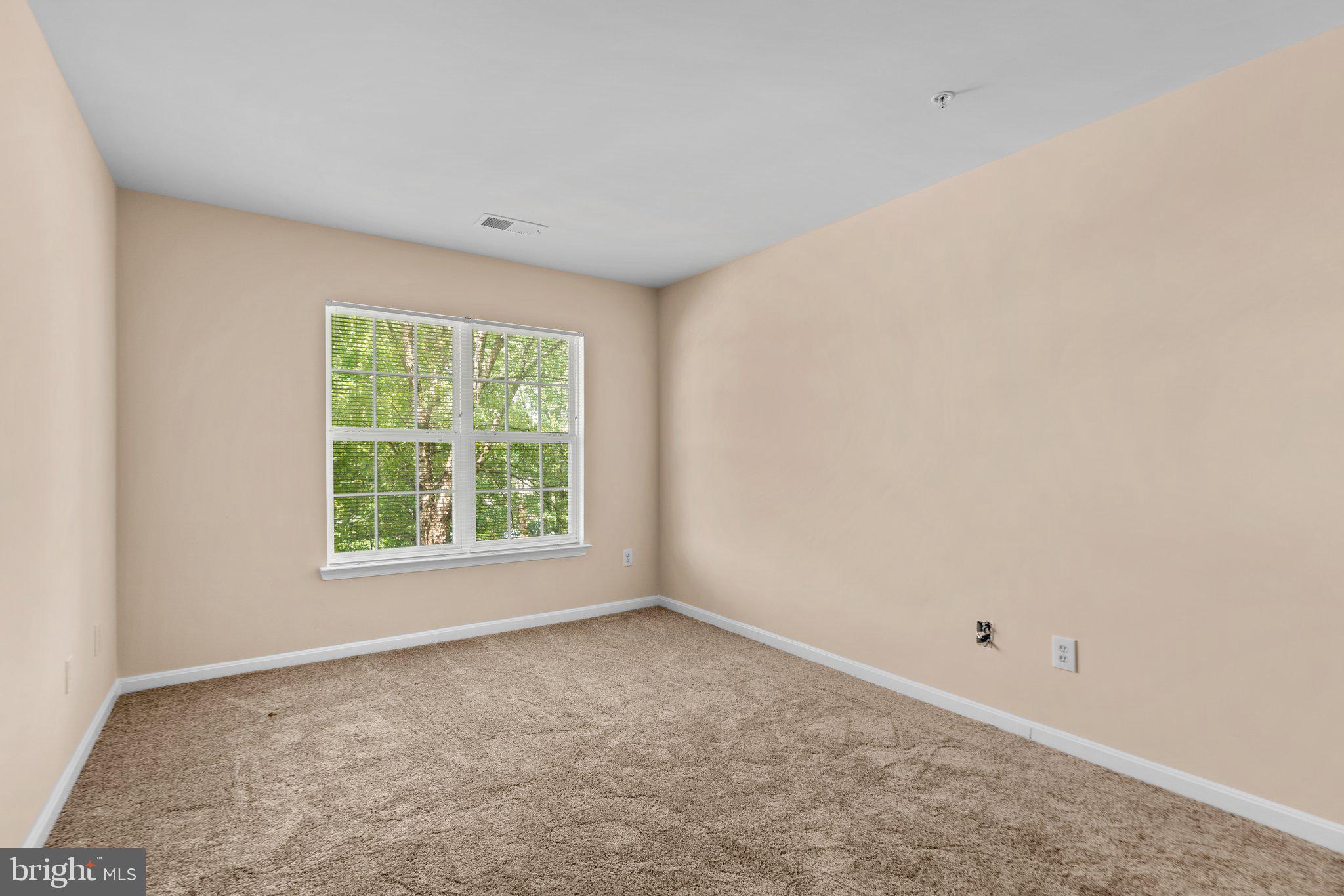 GATEWAY COMMERCE CENTER - Residential