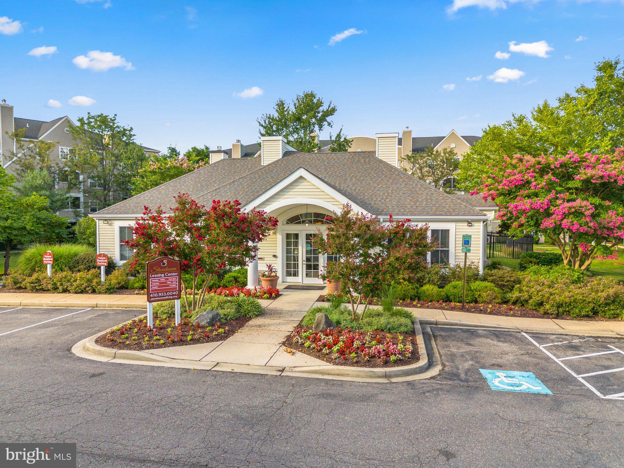 GATEWAY COMMERCE CENTER - Residential