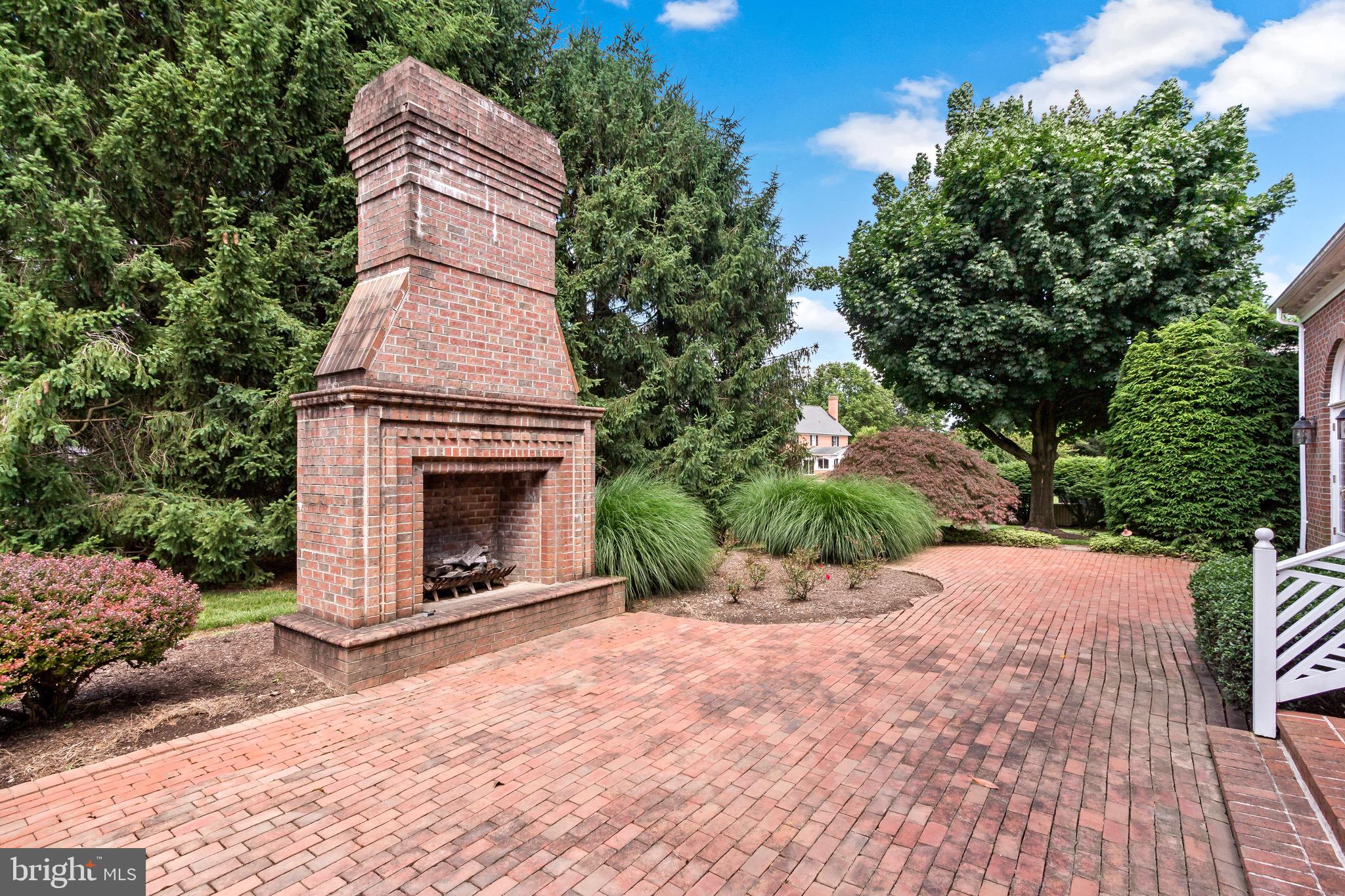 GLENANGUS - Residential