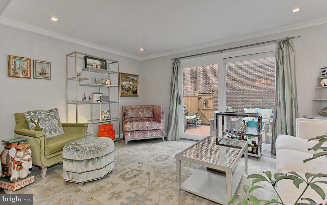 BARCROFT - Residential Lease