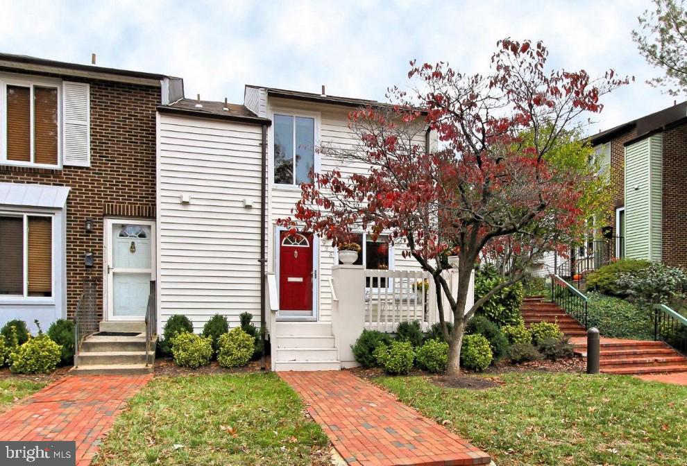 BARCROFT - Residential Lease