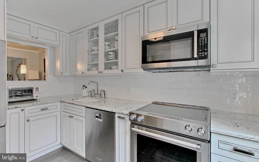 BARCROFT - Residential Lease