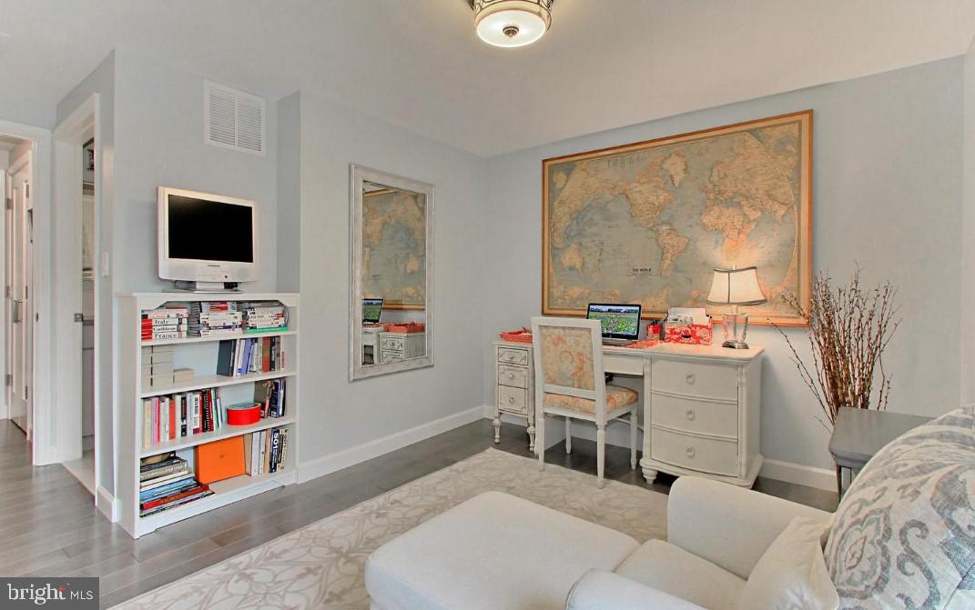 BARCROFT - Residential Lease