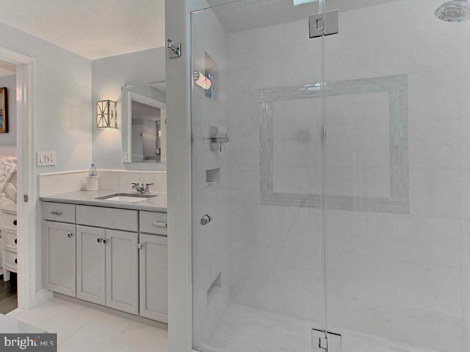 BARCROFT - Residential Lease