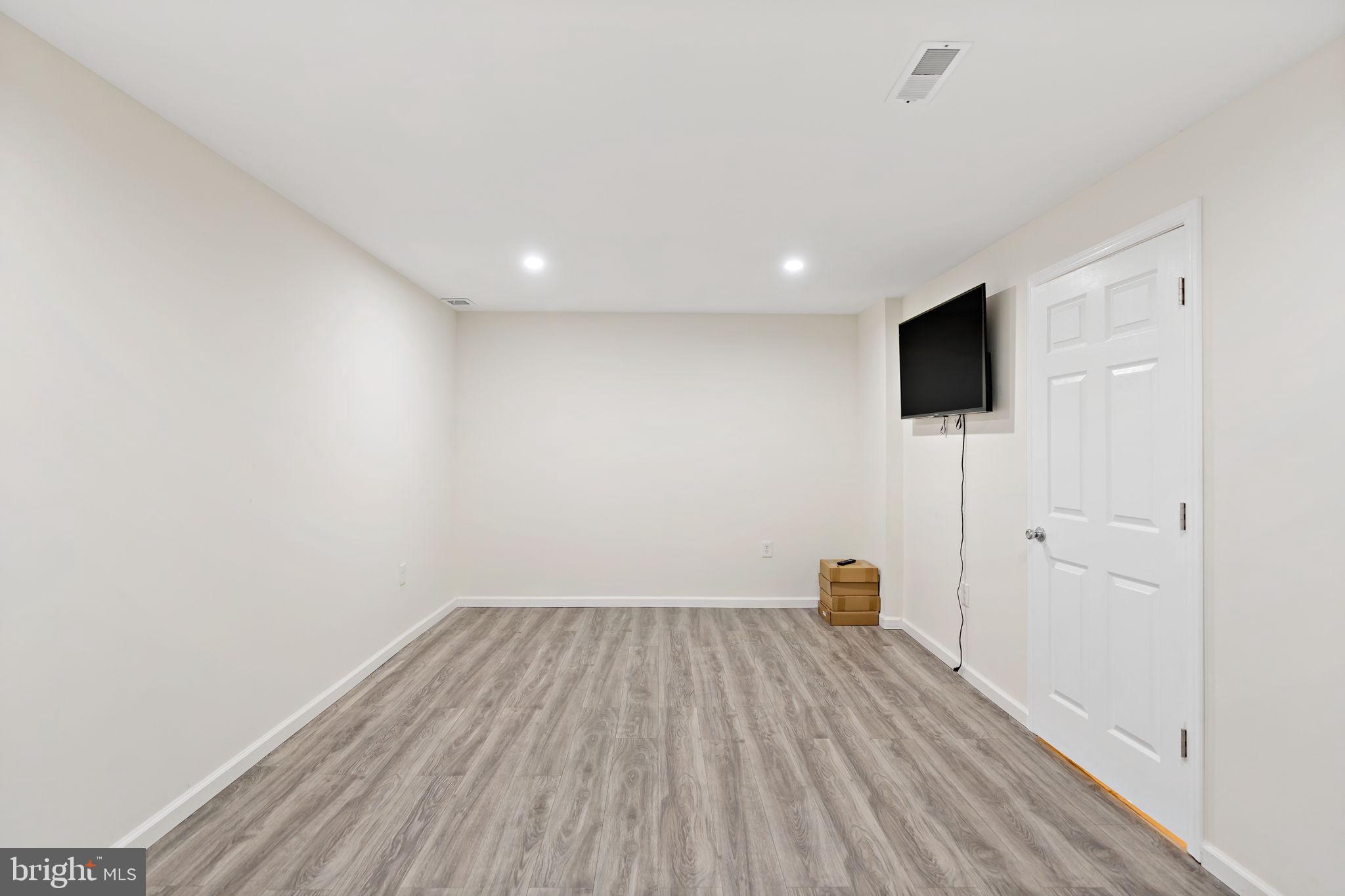 LIBERTY RUN - Residential