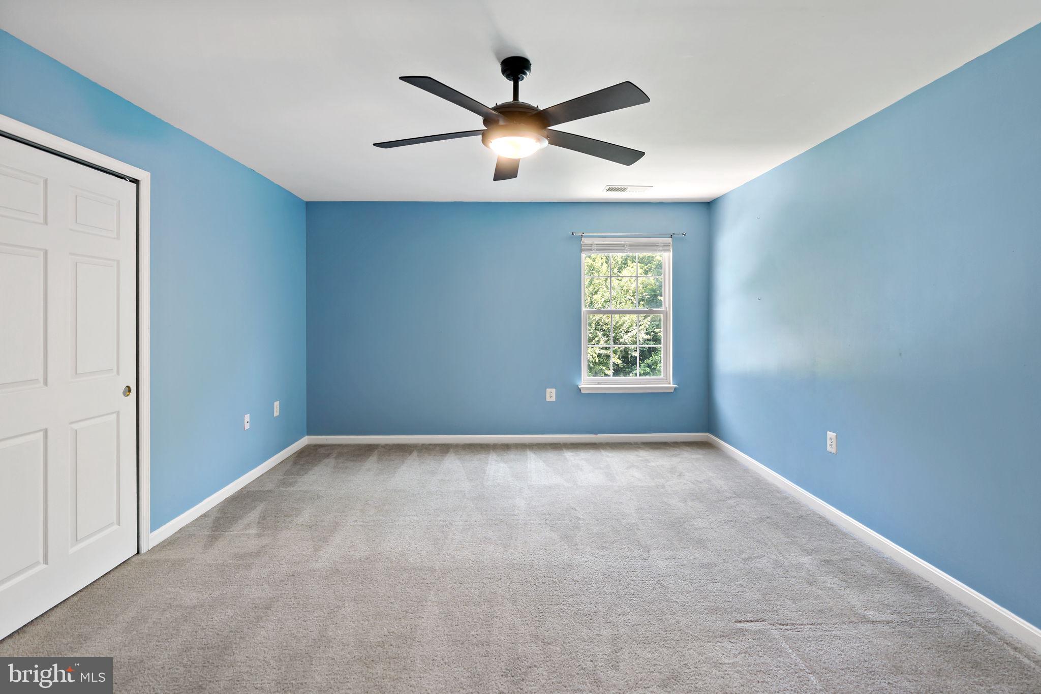 LIBERTY RUN - Residential