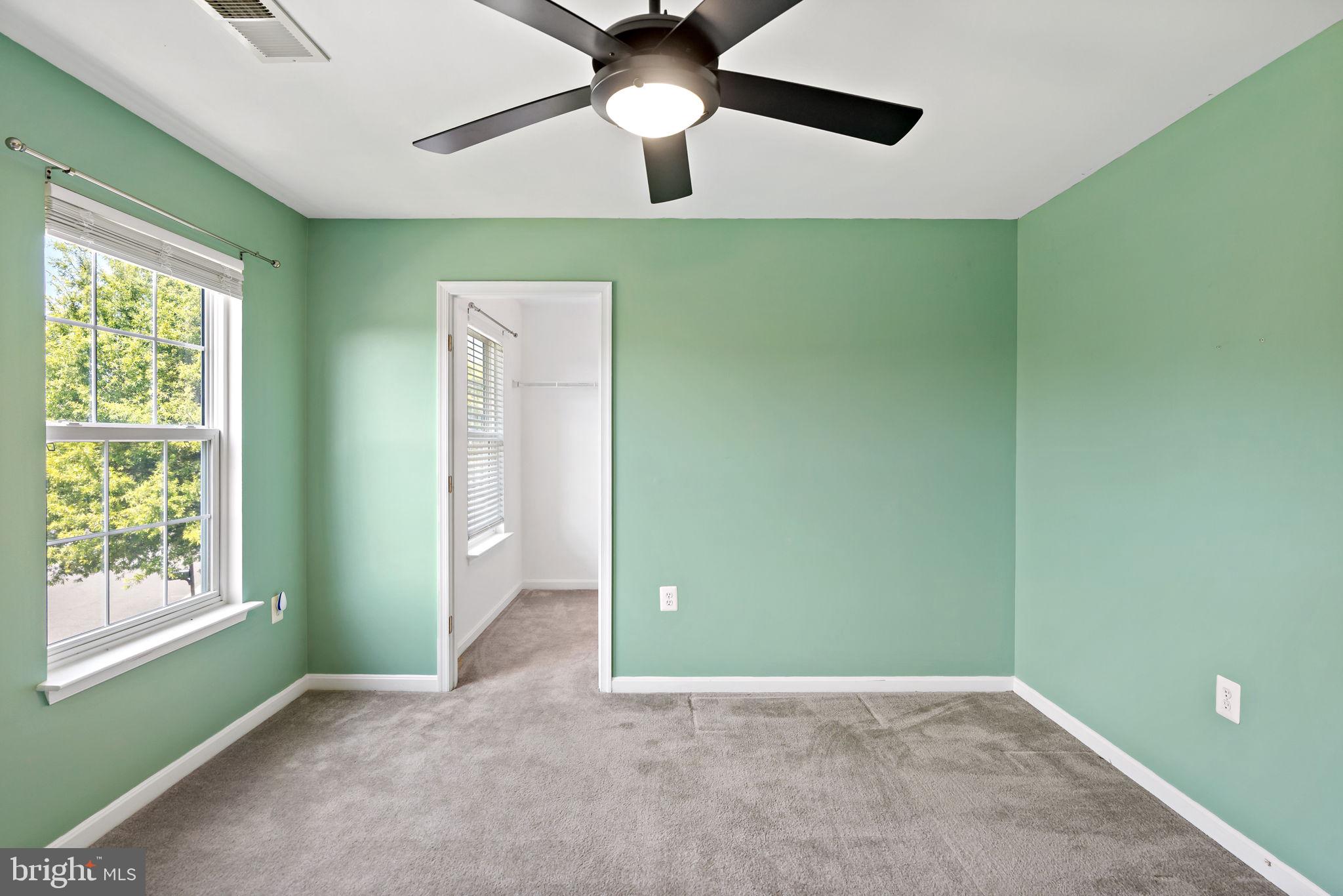 LIBERTY RUN - Residential