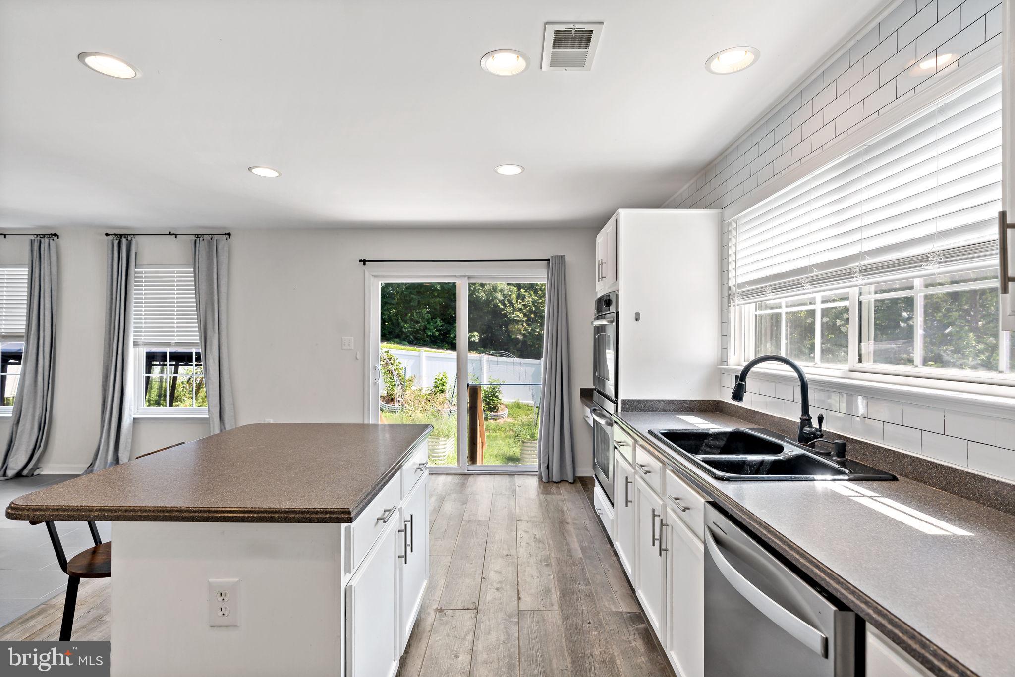 LIBERTY RUN - Residential