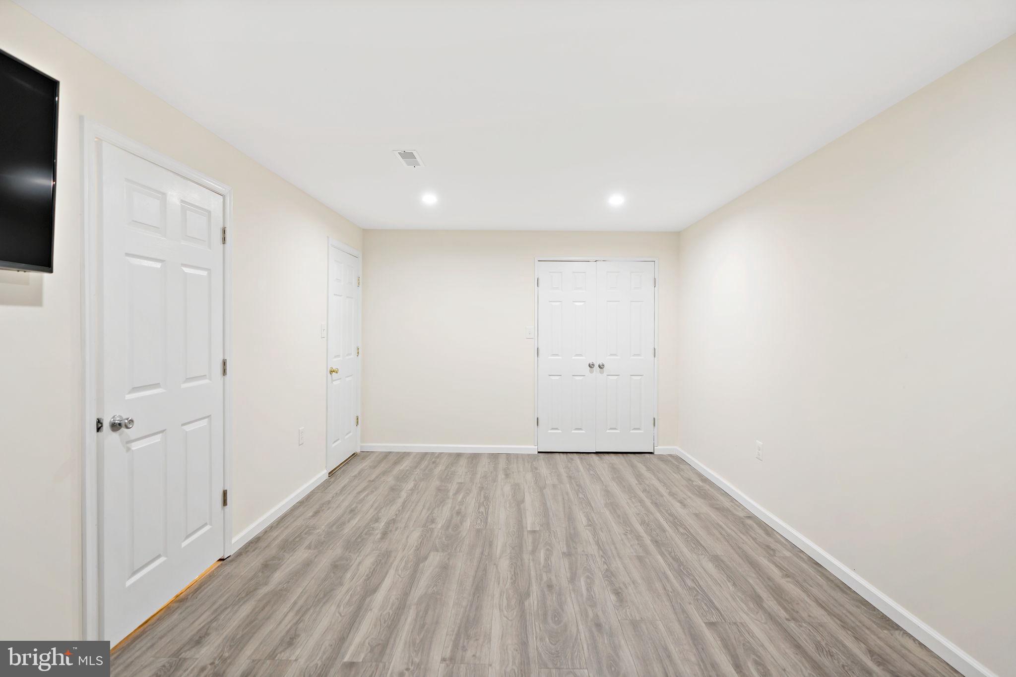 LIBERTY RUN - Residential