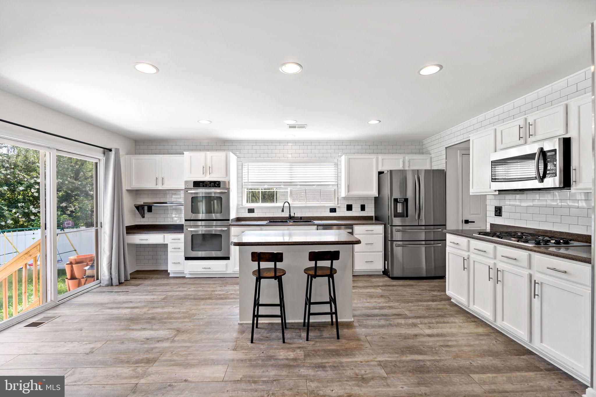 LIBERTY RUN - Residential