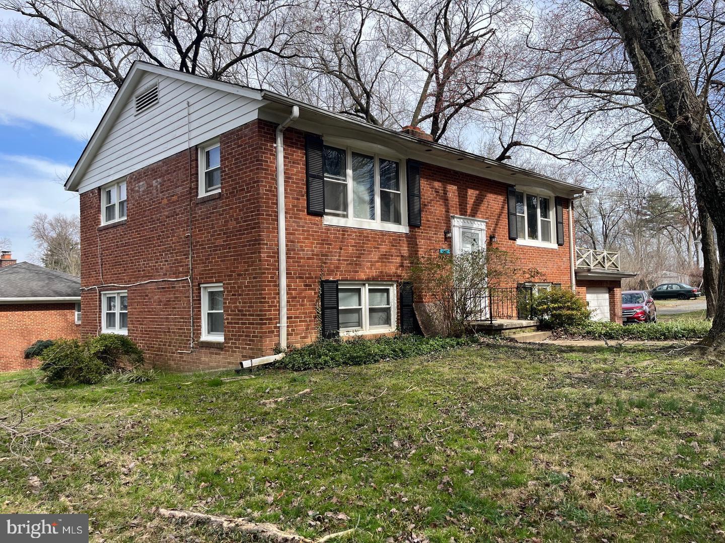 BRIARCLIFF - Residential