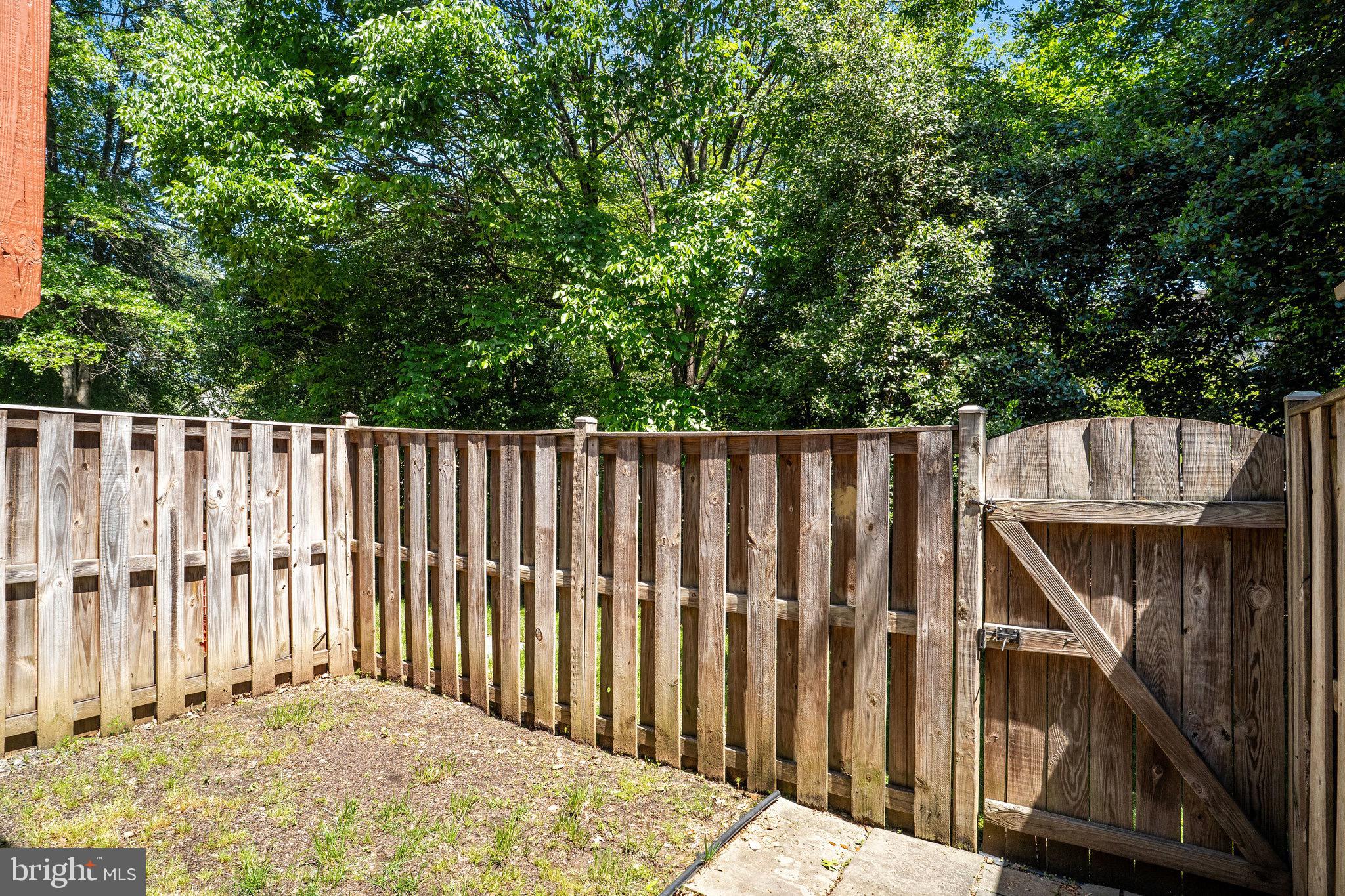 CENTRE RIDGE - Residential Lease