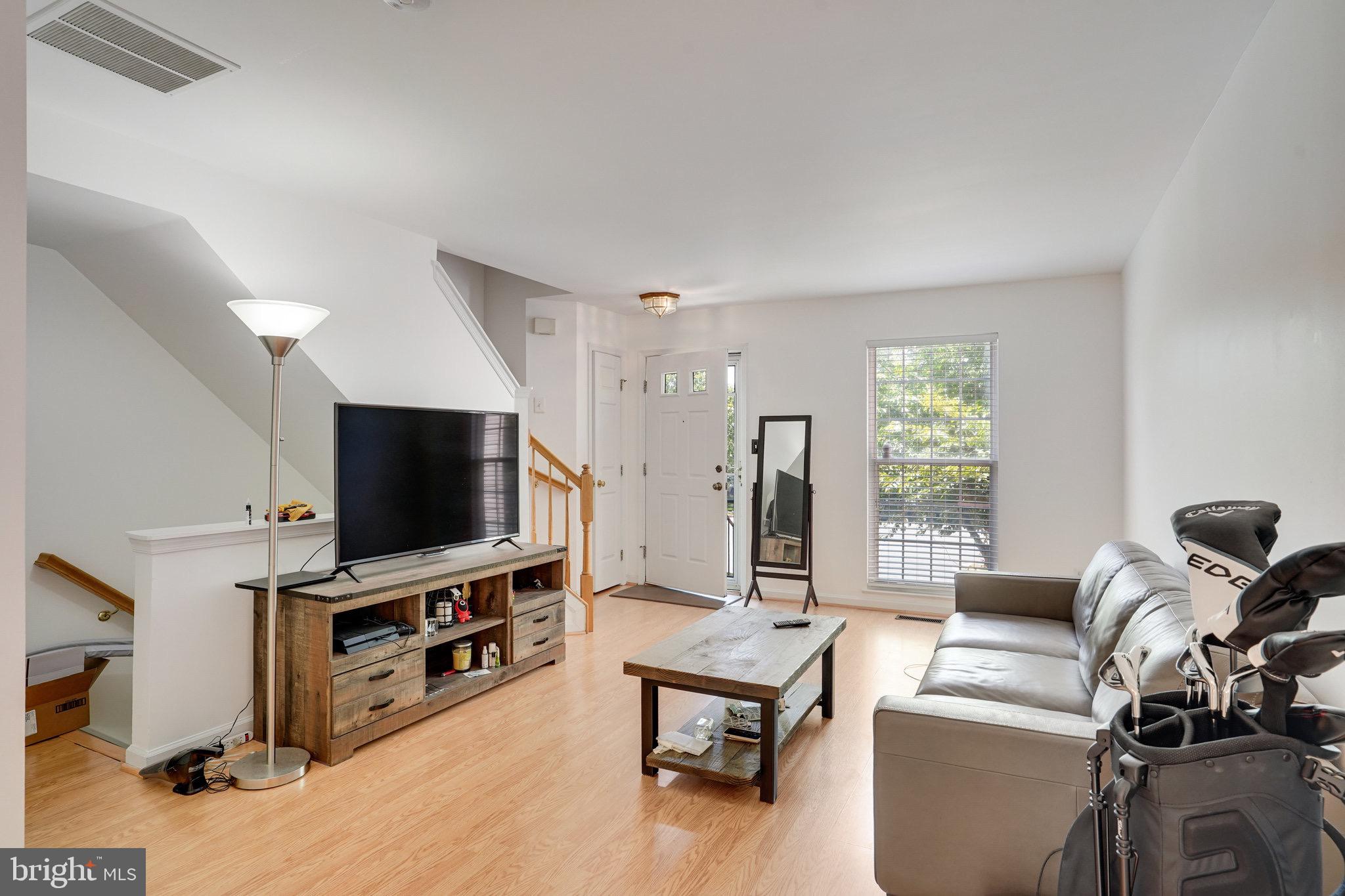 CENTRE RIDGE - Residential Lease