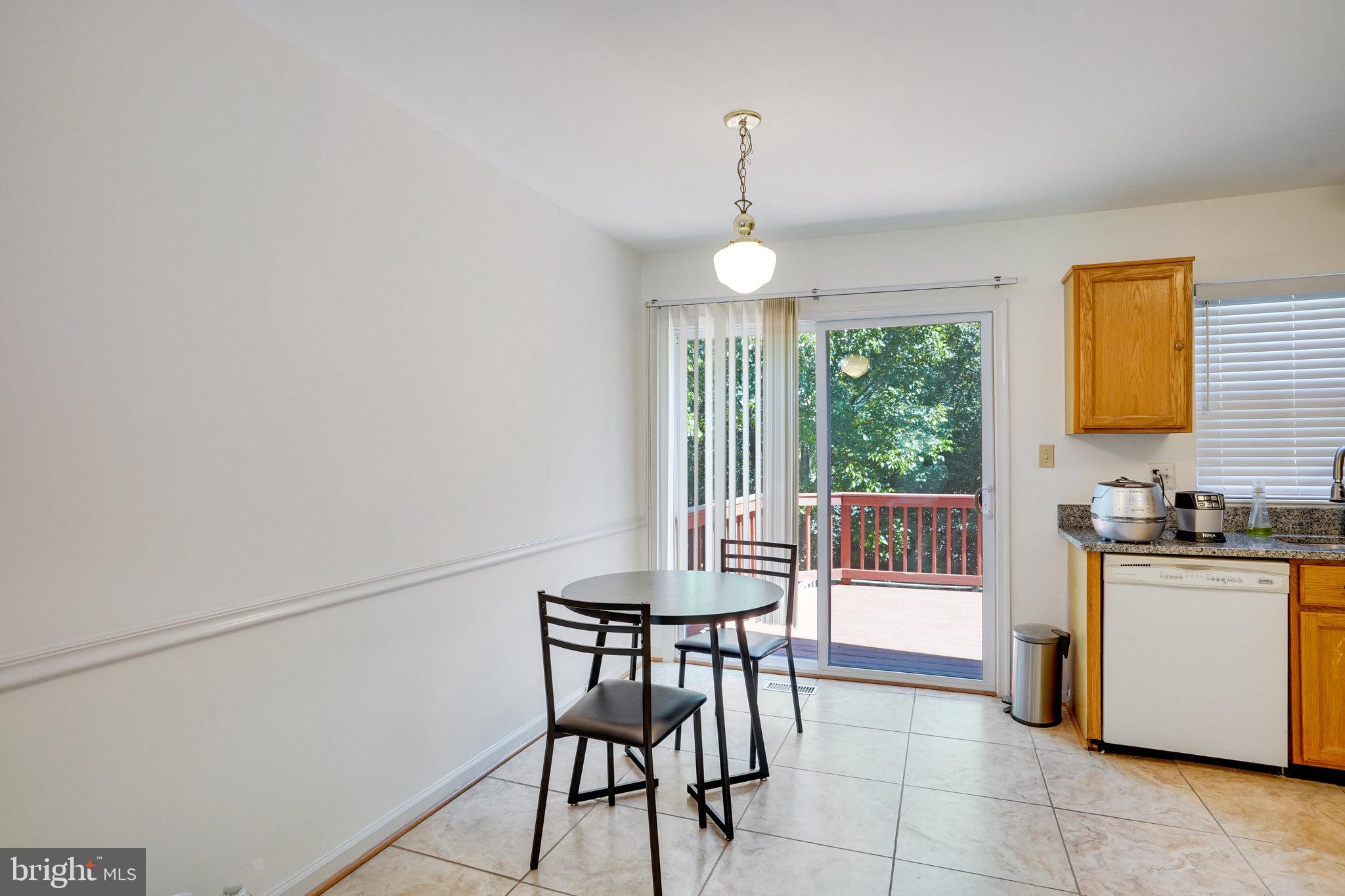 CENTRE RIDGE - Residential Lease