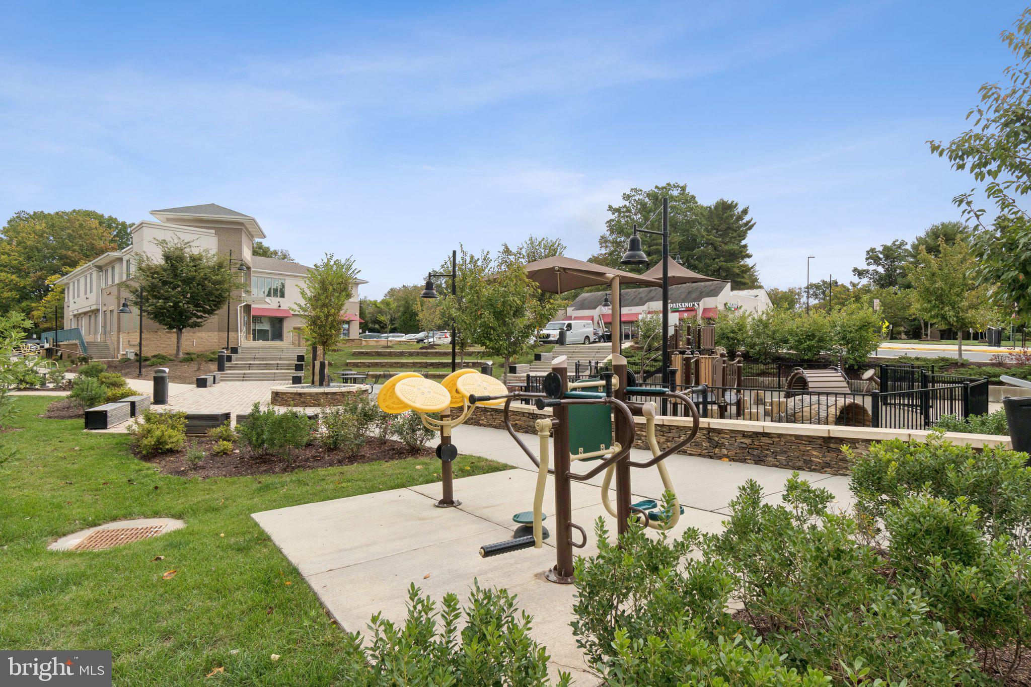 TALL OAKS - Residential