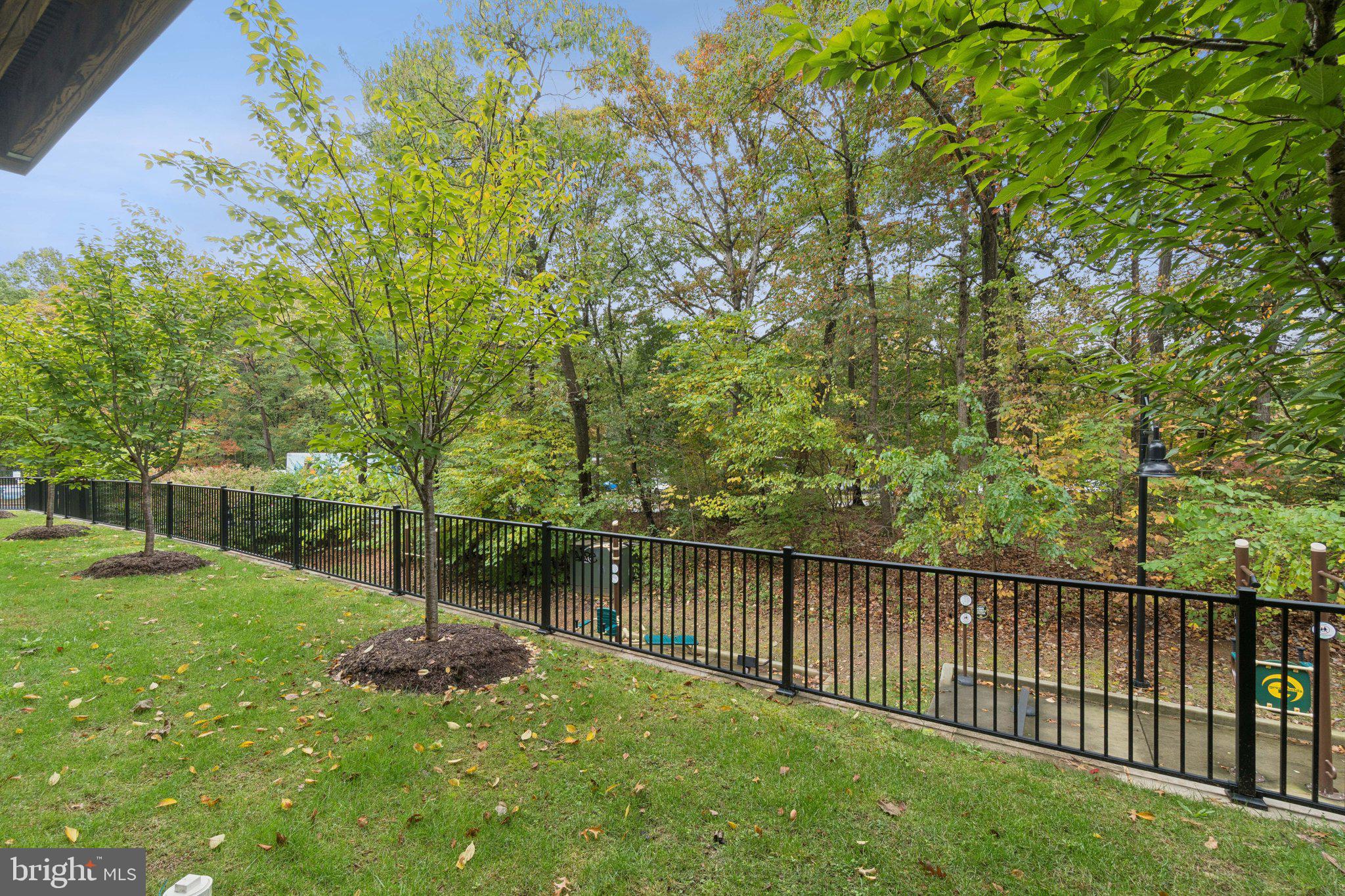 TALL OAKS - Residential