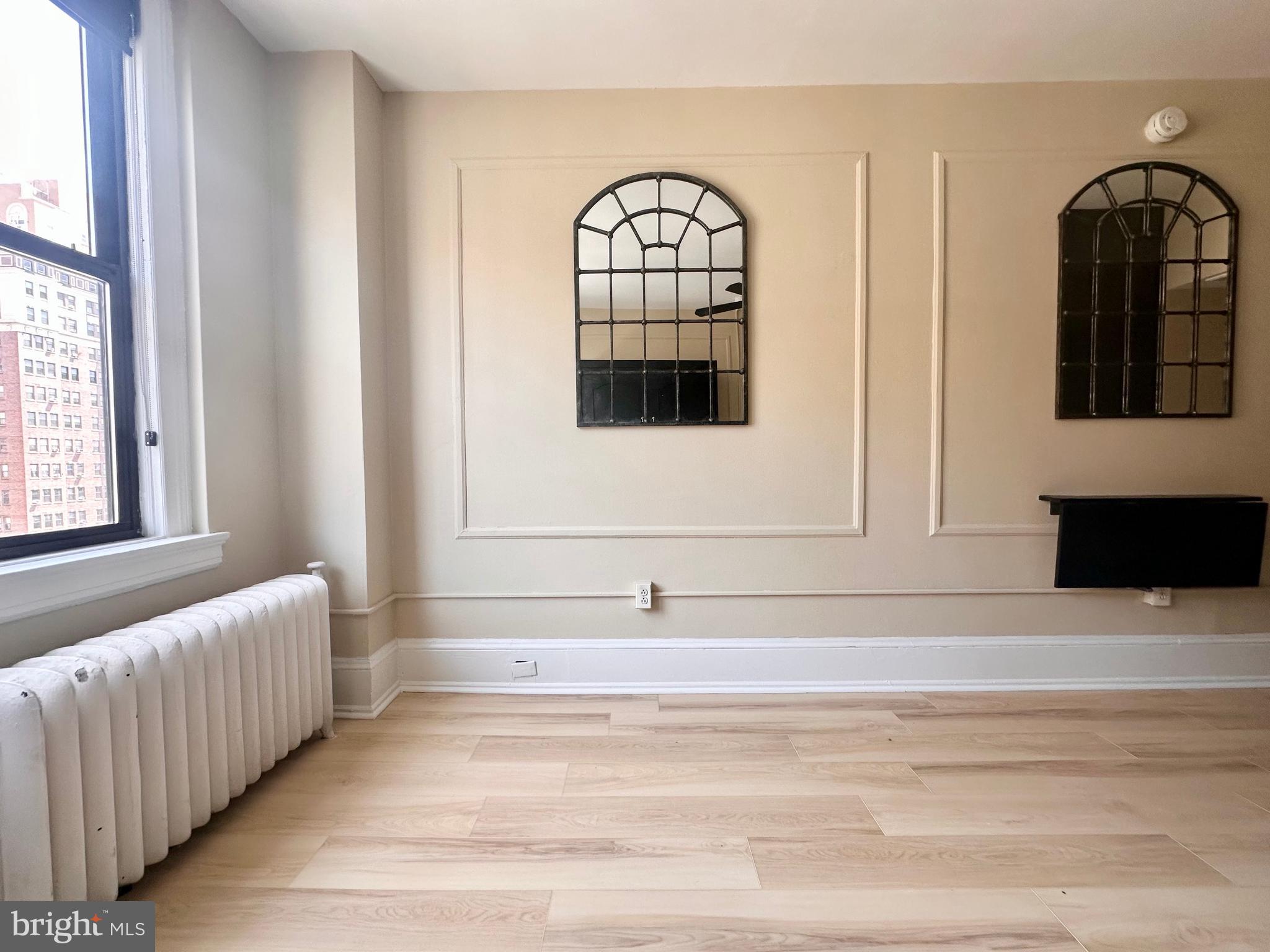 CENTER CITY - Residential Lease