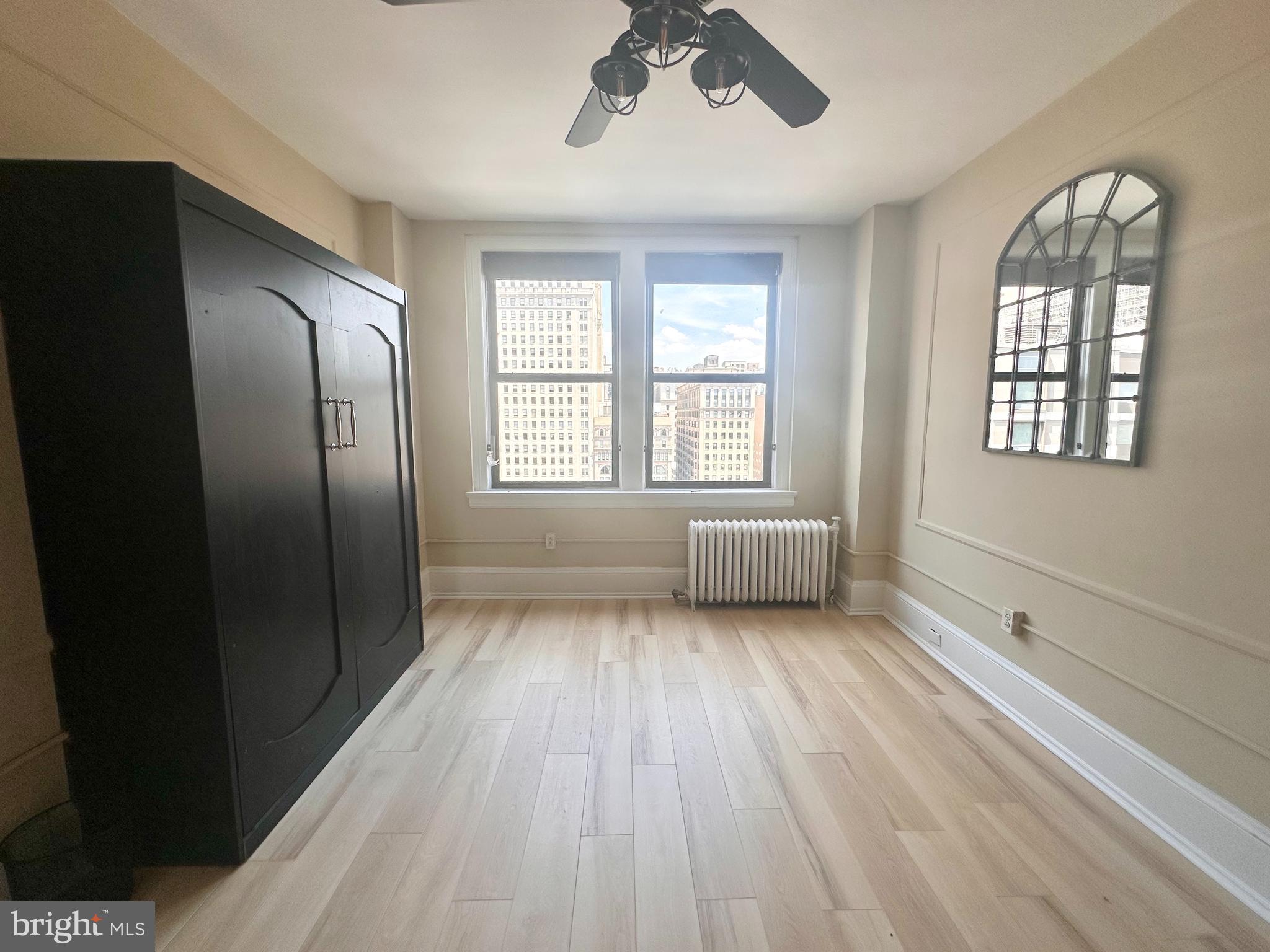 CENTER CITY - Residential Lease