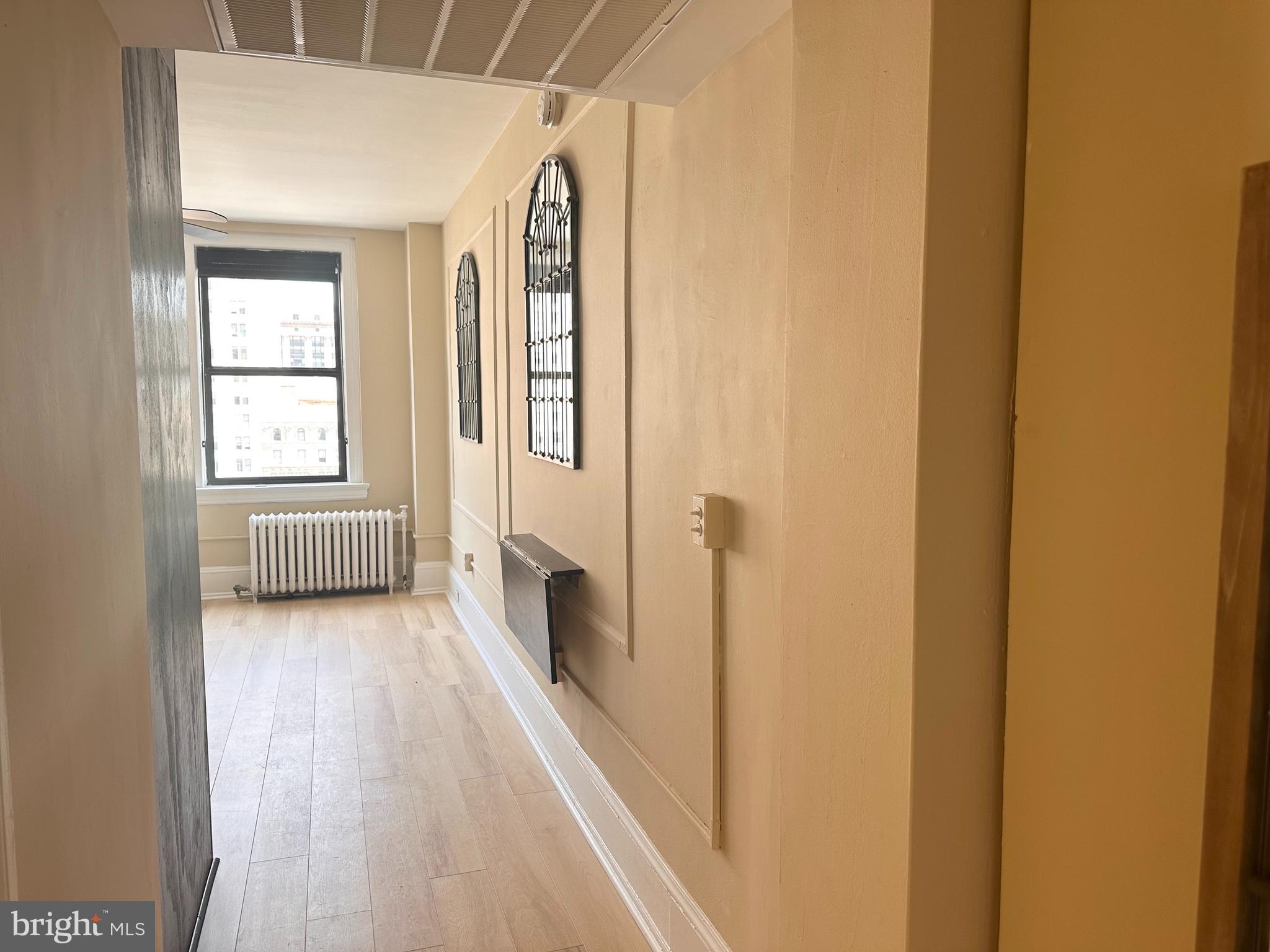 CENTER CITY - Residential Lease