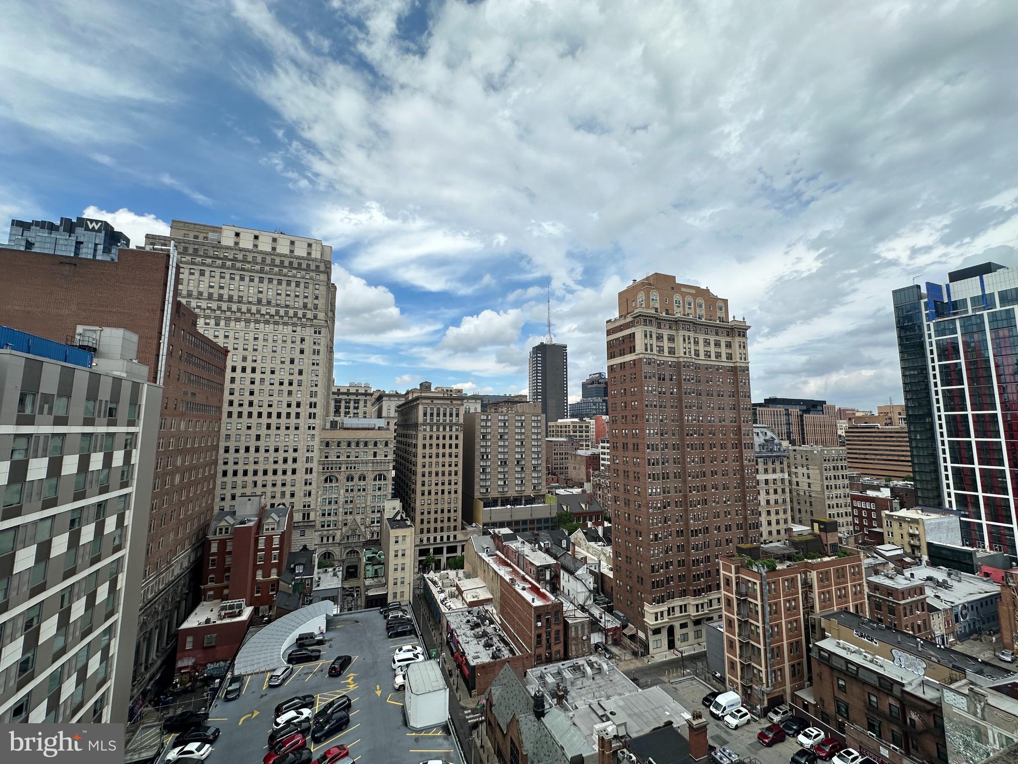 CENTER CITY - Residential Lease