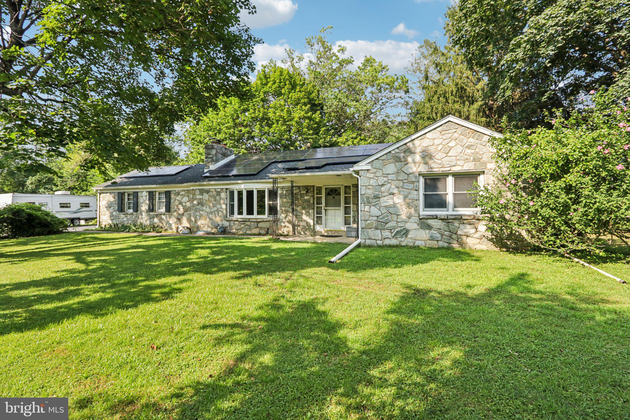 809 CONTENTION LANE