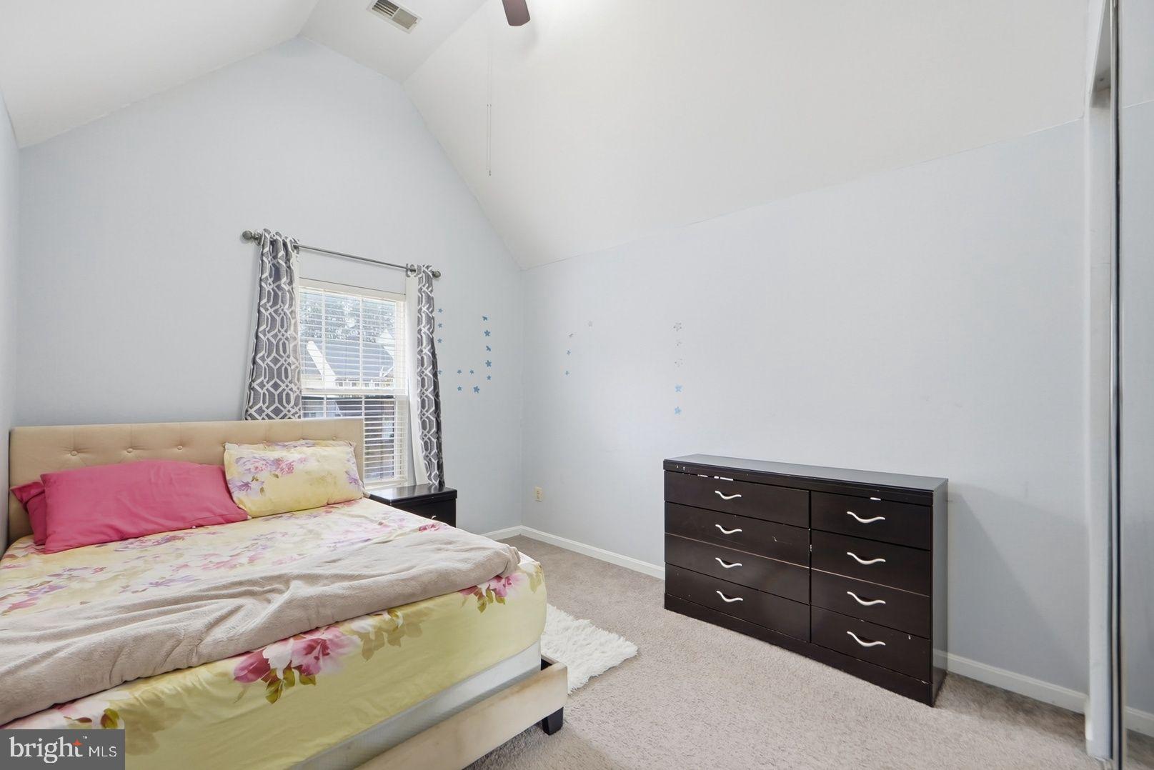 NORTHRIDGE PLAT 26 - Residential