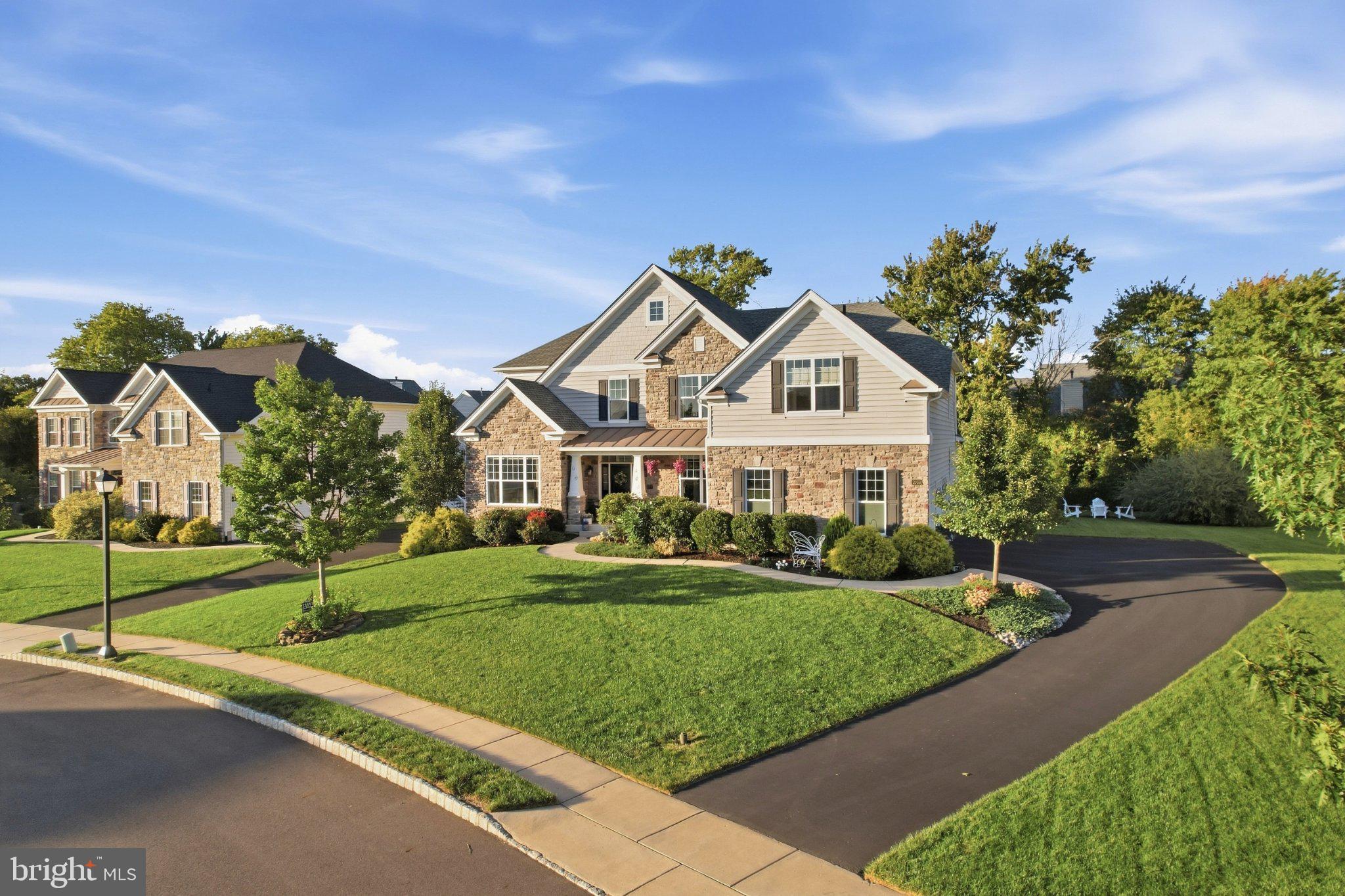 3009 MAGDALENE DRIVE