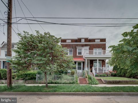 820 TUCKERMAN STREET NW WASHINGTON DC 20011