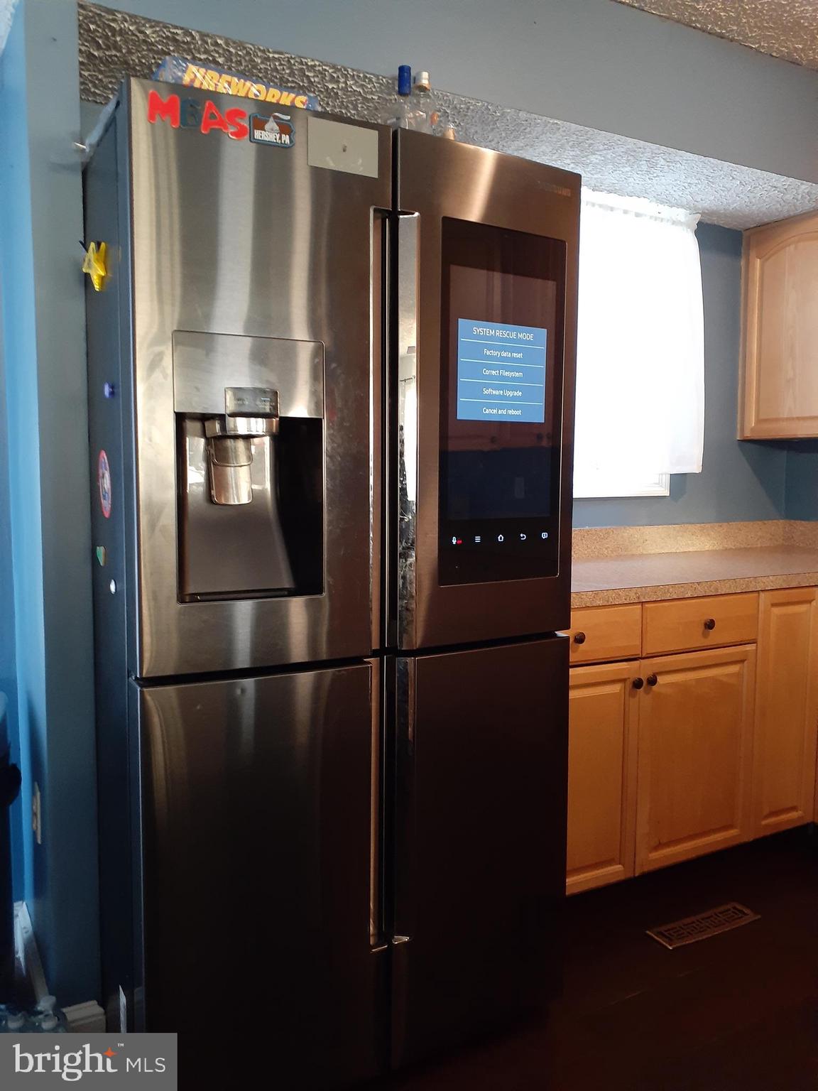 VALLEYWOOD - Residential Lease