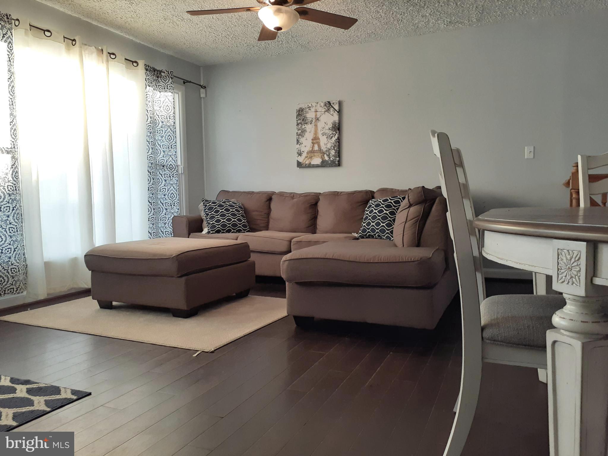 VALLEYWOOD - Residential Lease