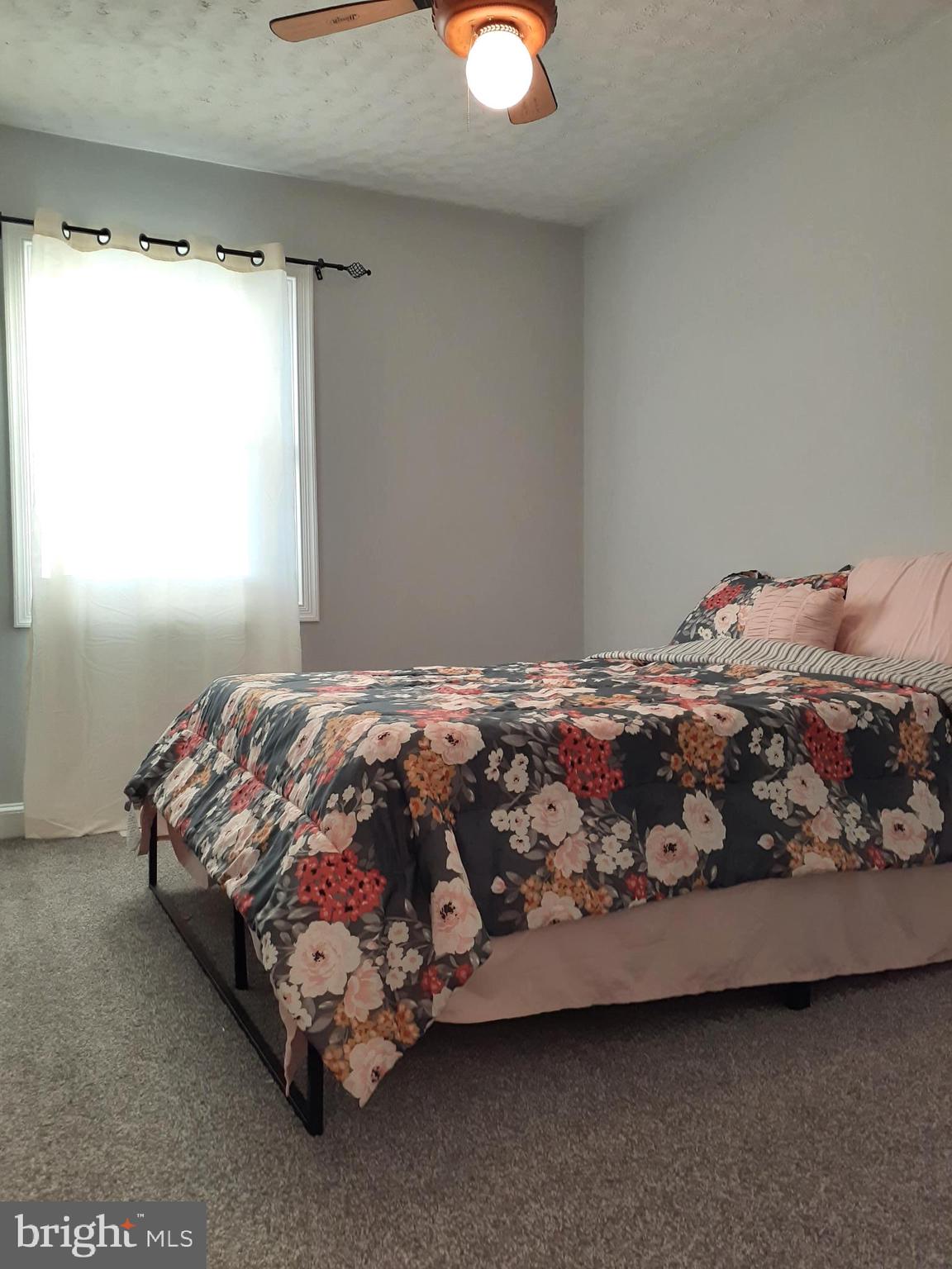 VALLEYWOOD - Residential Lease