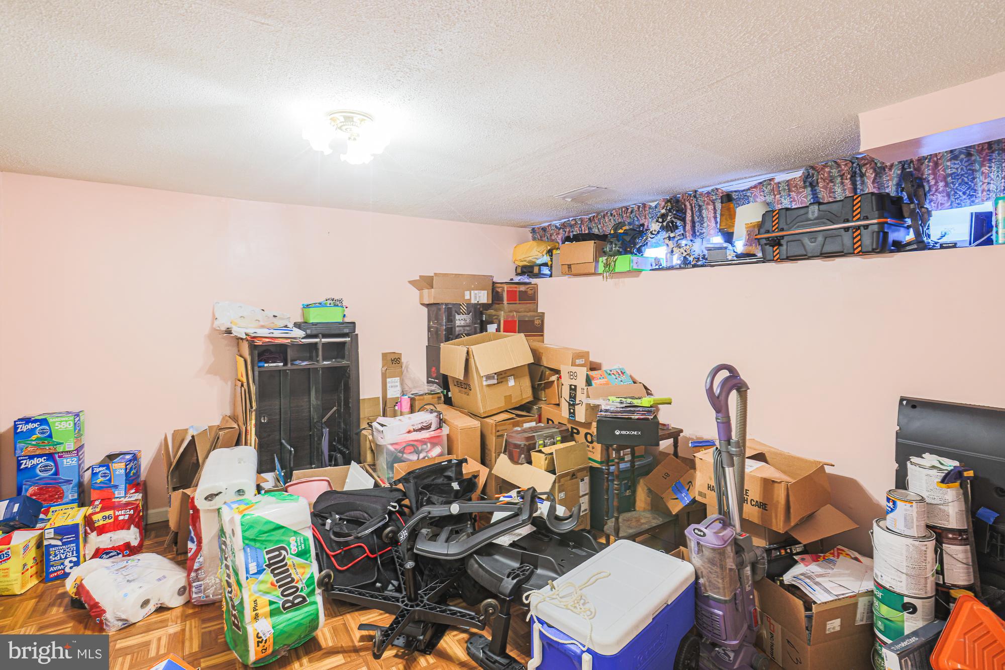 PIKESVILLE - Residential