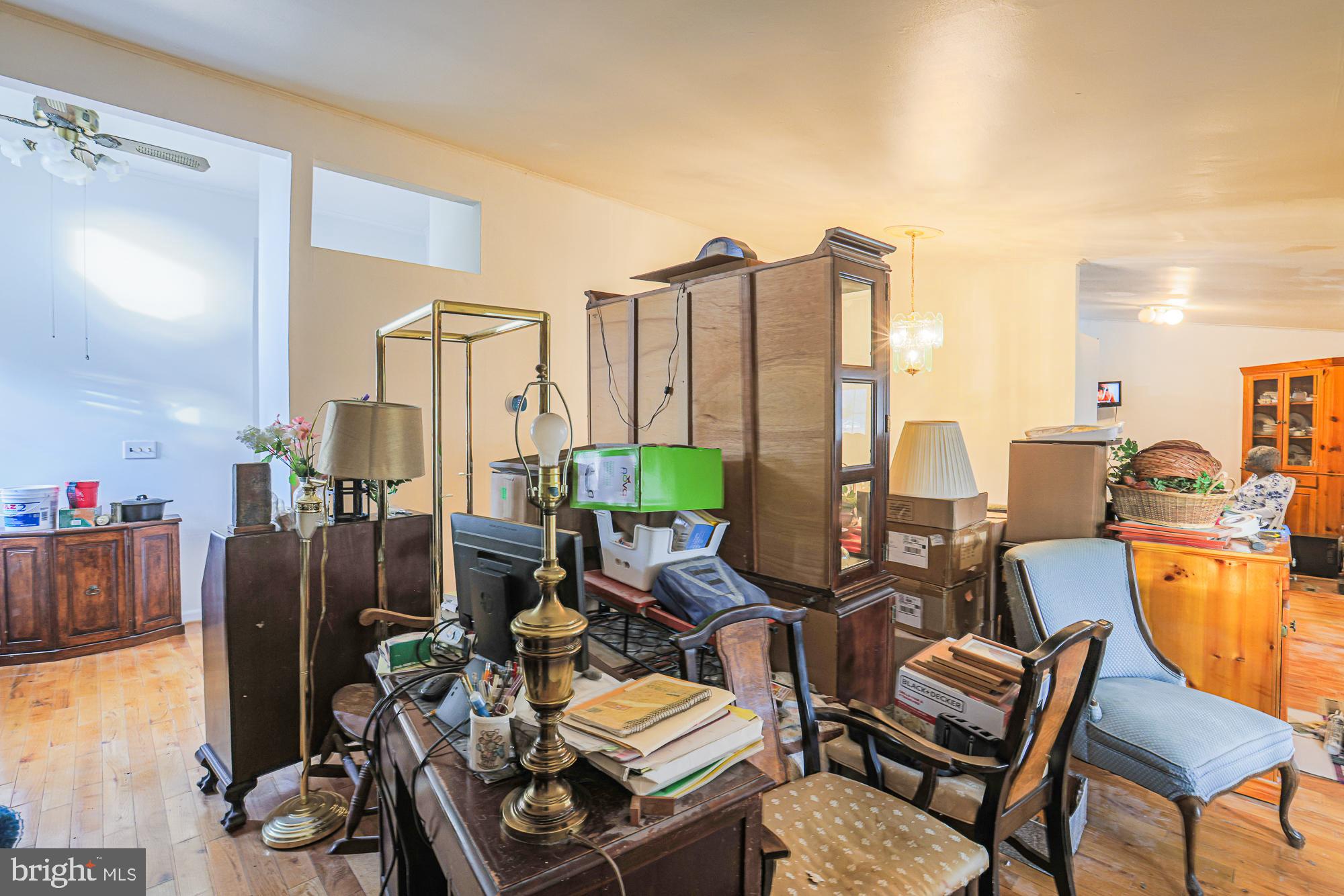 PIKESVILLE - Residential