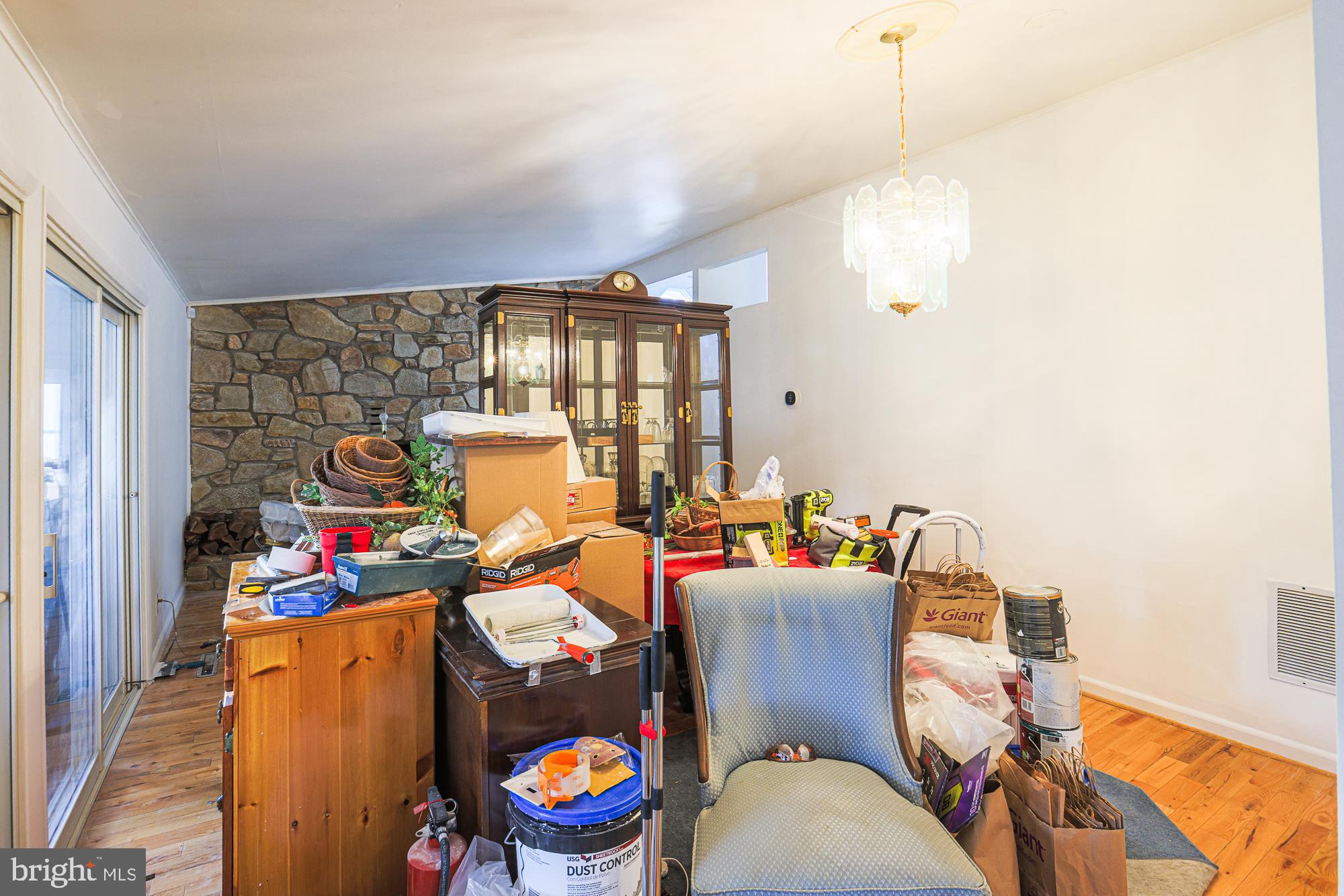 PIKESVILLE - Residential