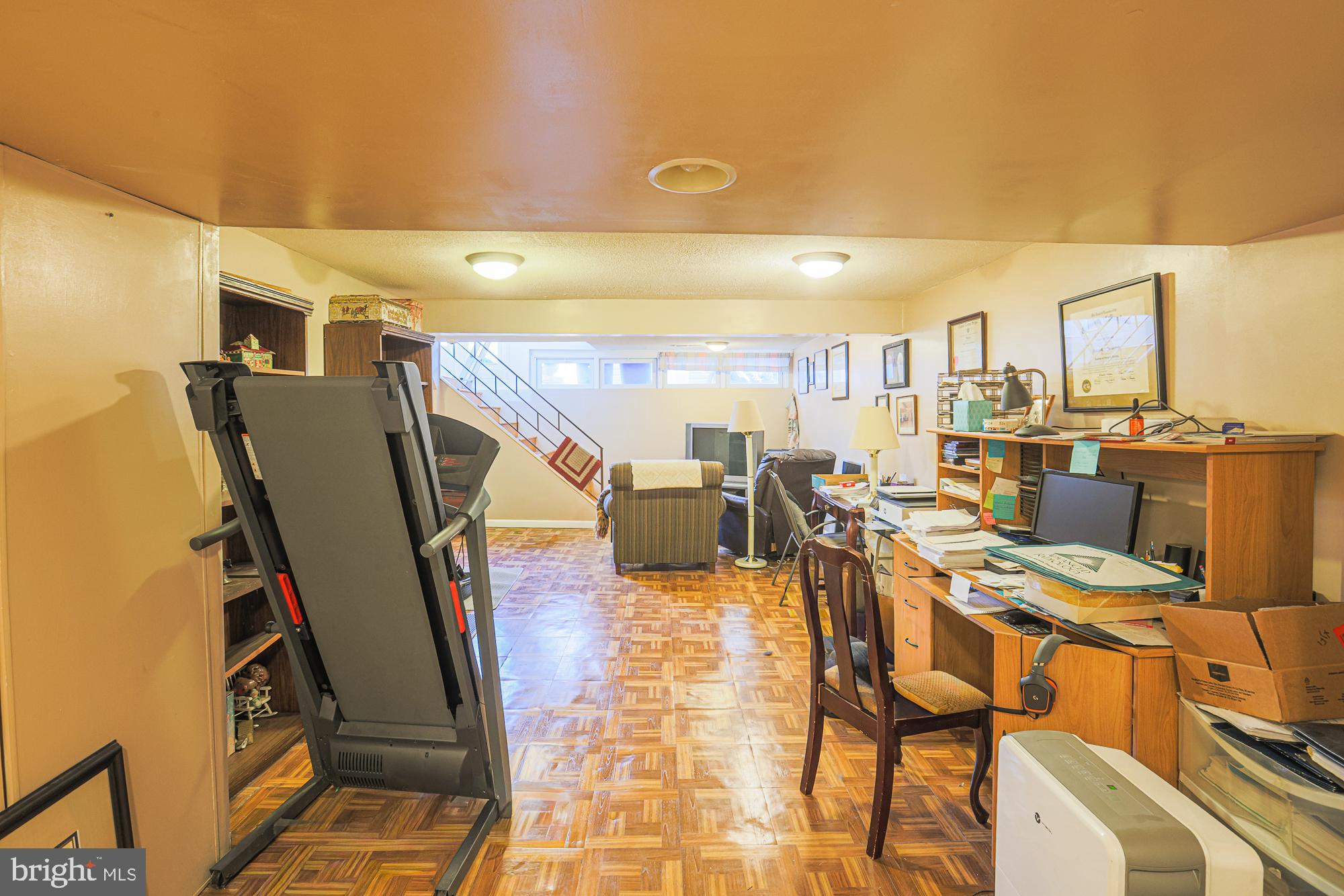 PIKESVILLE - Residential