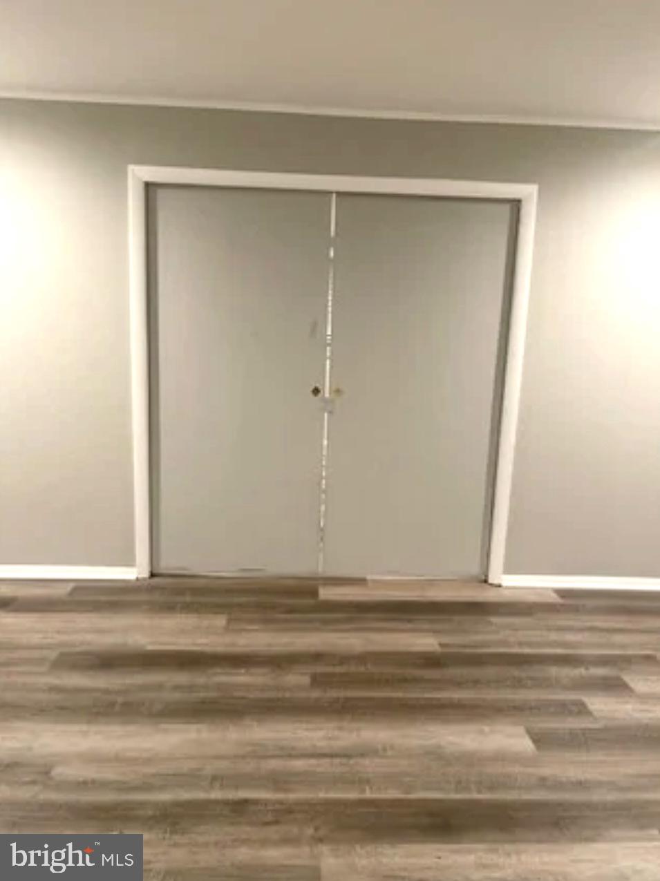 SURRATTS GARDENS - Residential Lease