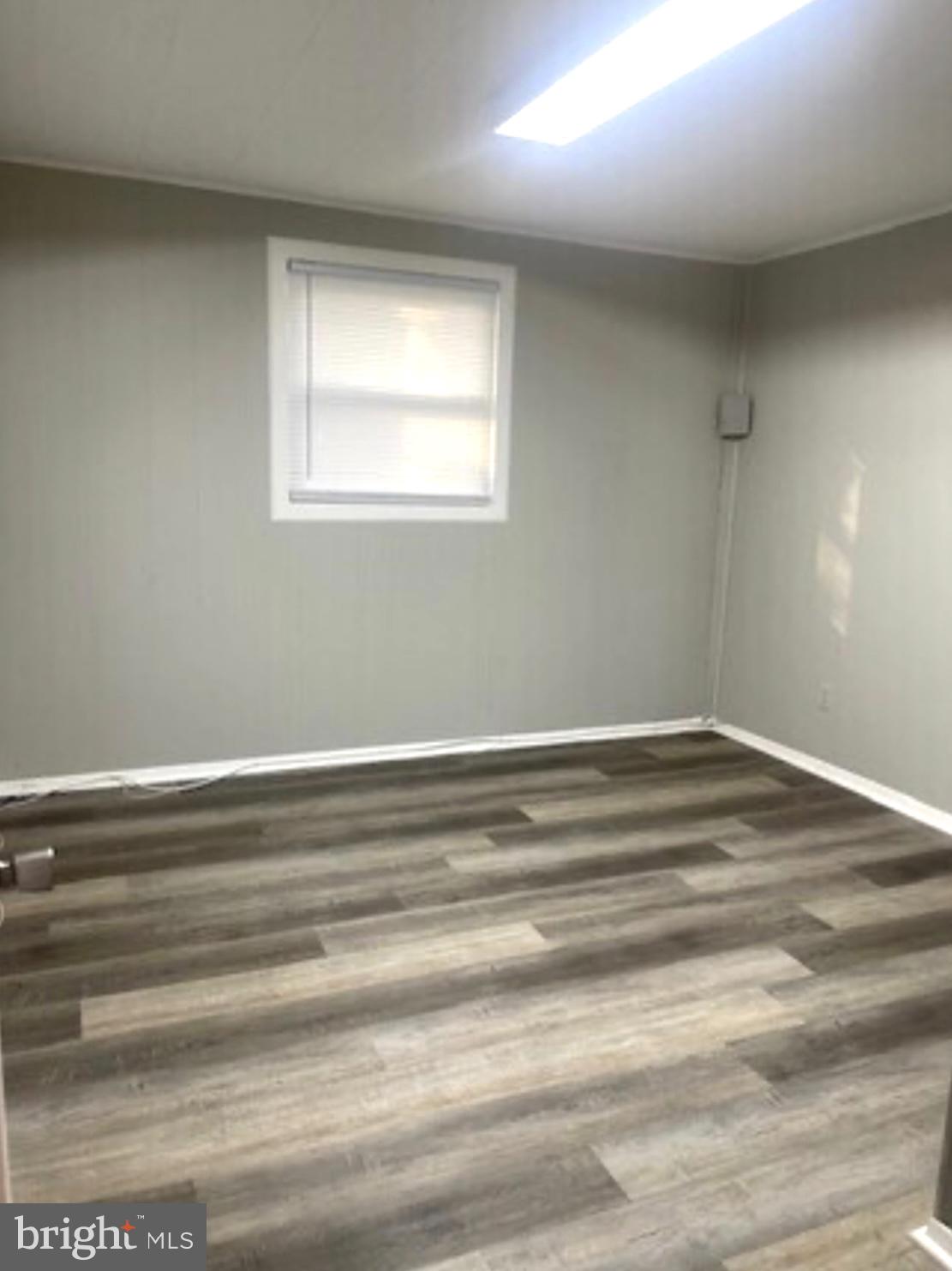 SURRATTS GARDENS - Residential Lease