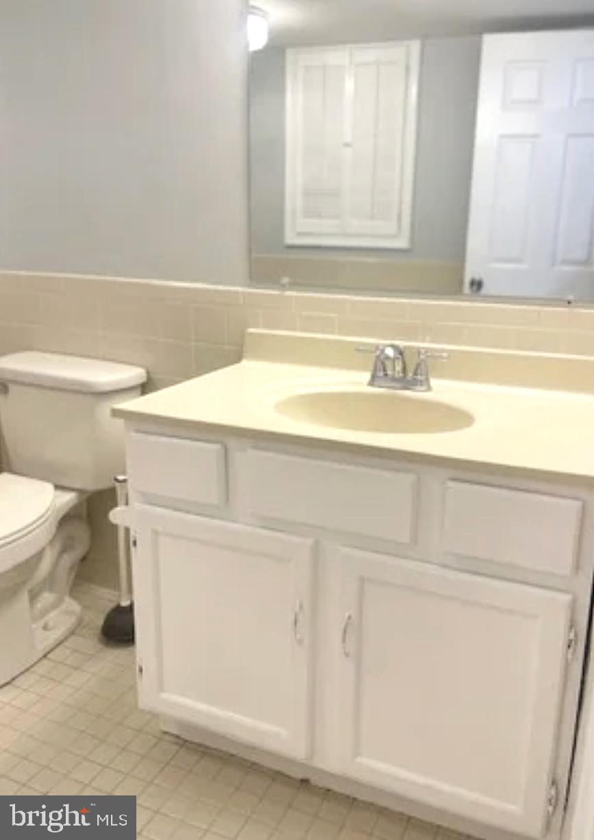 SURRATTS GARDENS - Residential Lease