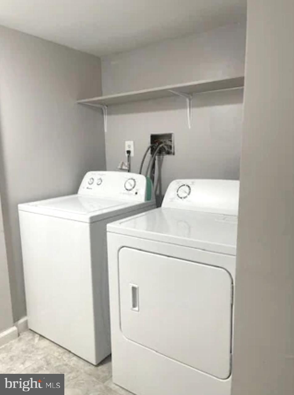 SURRATTS GARDENS - Residential Lease