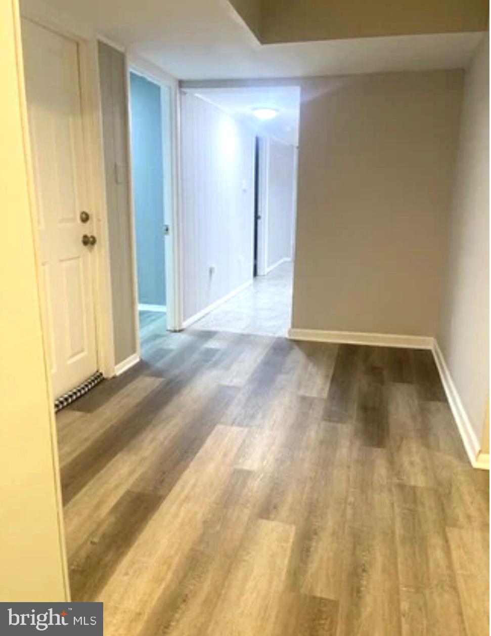 SURRATTS GARDENS - Residential Lease