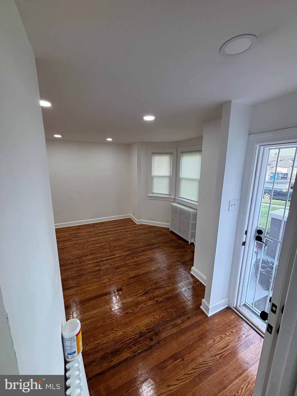 4 MAPLE DRIVE