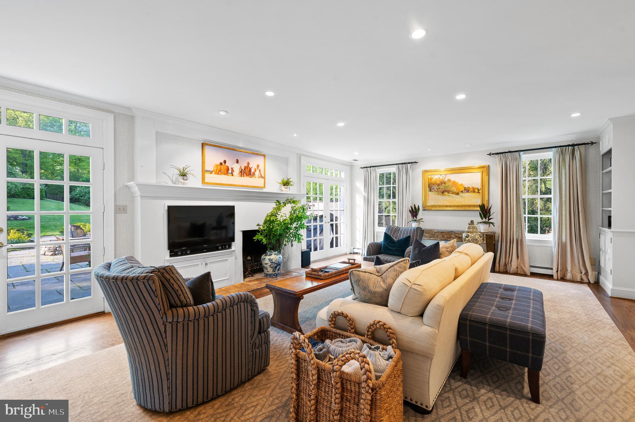 WEST WAYNE - Residential